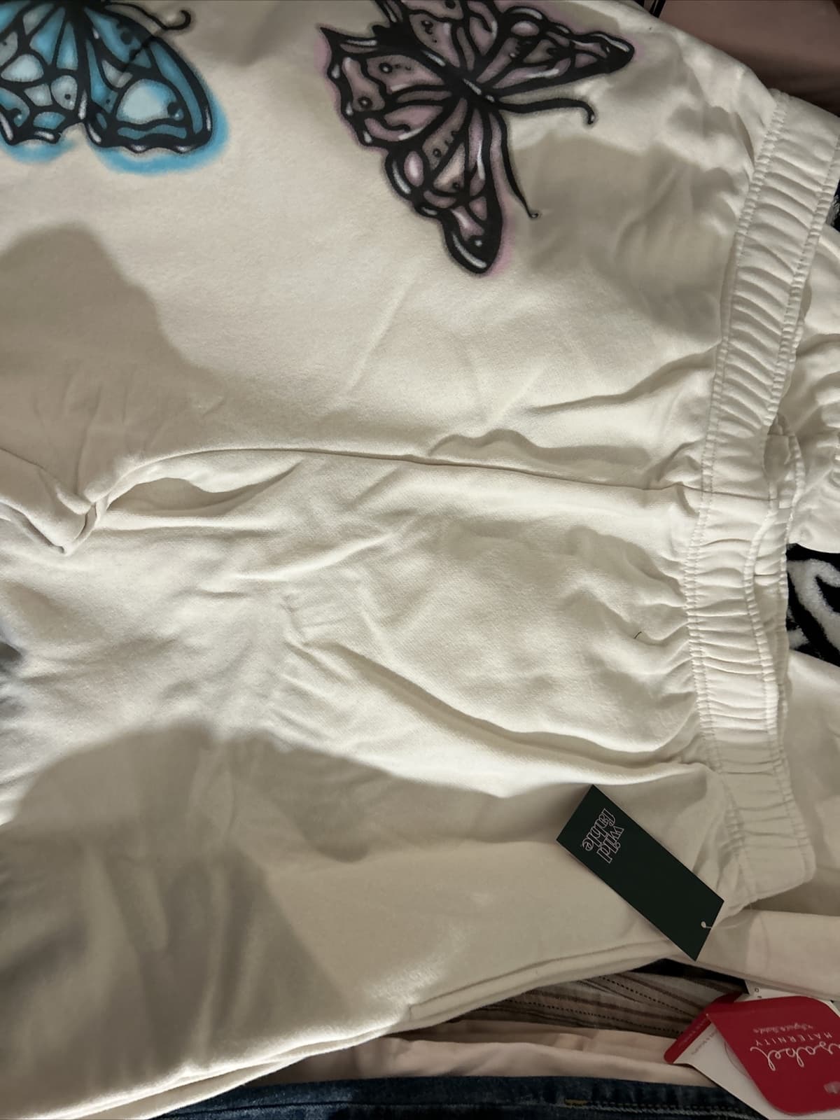 Women’s Light Beige 1x Butterfly Sweatpants - Thumbnail 4