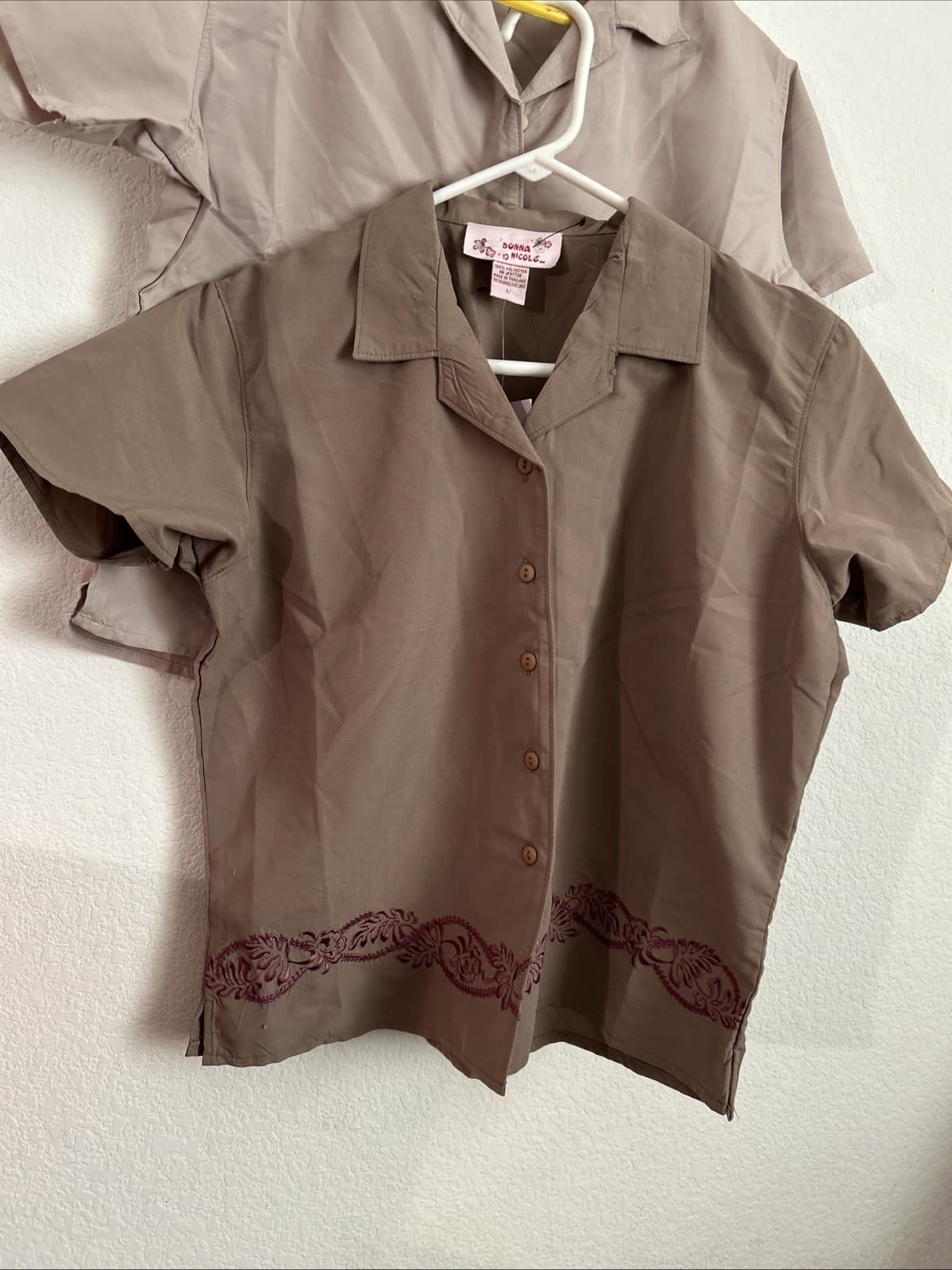 Lot 2 Of Girls Large Short Sleeve Tops NWT Donna Nicols - Thumbnail 2
