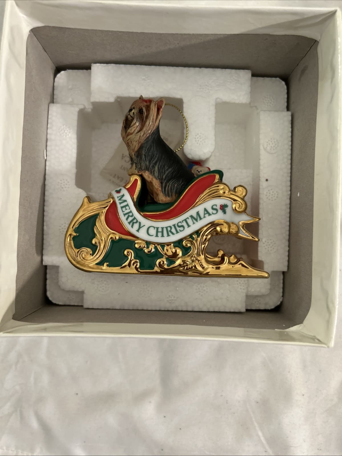 A 2005 Yorkie Christmas sleigh - Thumbnail 6