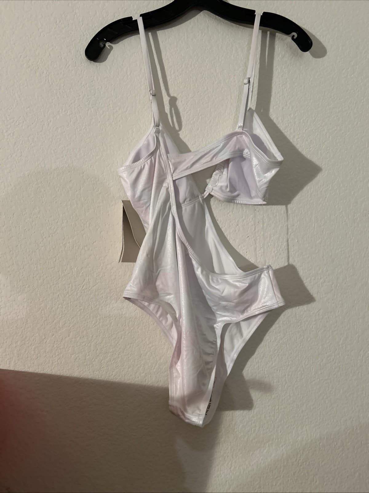 Womens XXS 00 Cheeky Cutout 1 Piece no boundaries swimsuit Vivid White NWT - Thumbnail 4