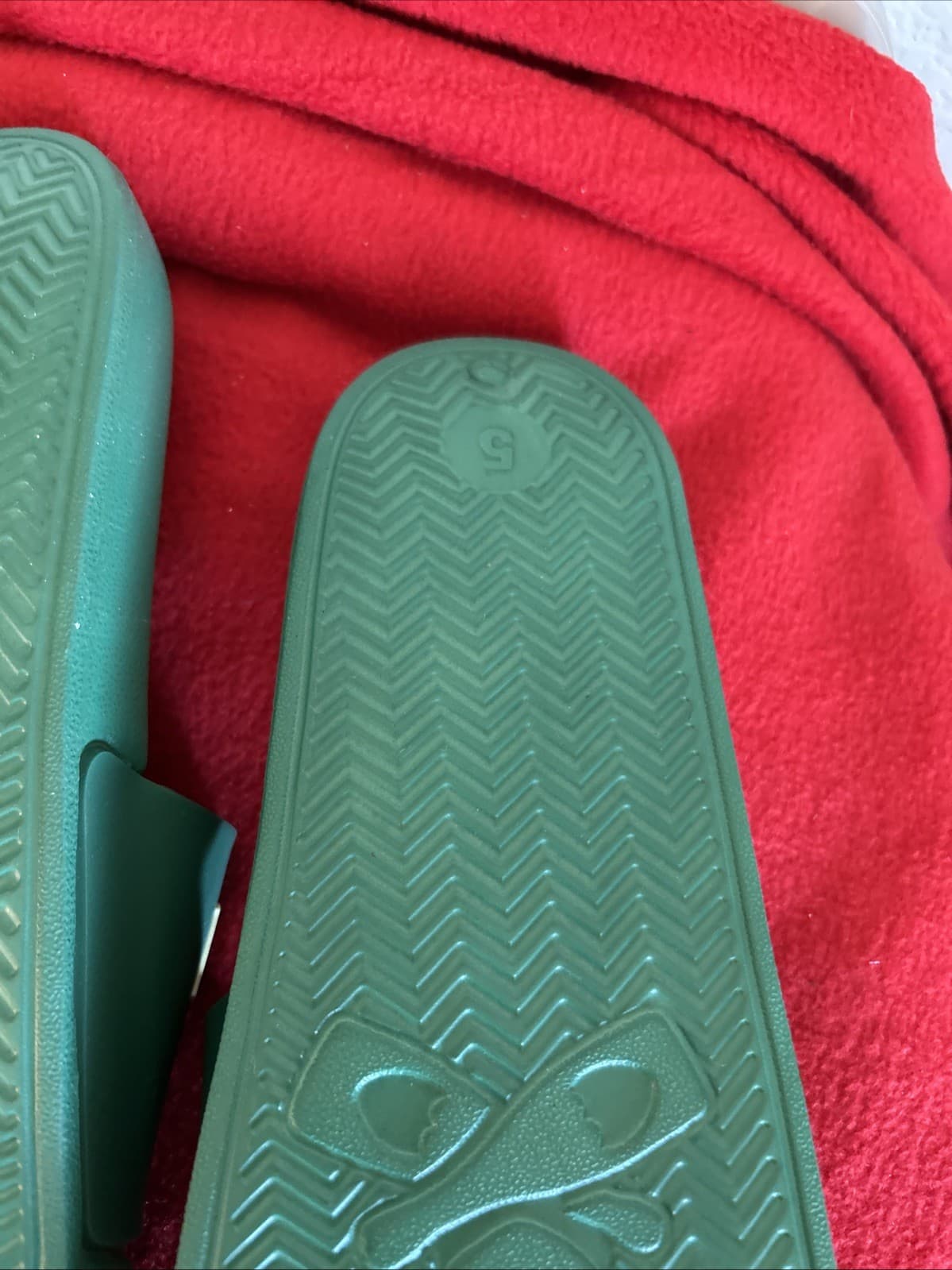 Youth Slides Size 5 Alf A$$holes Live Forever Green New - Thumbnail 3