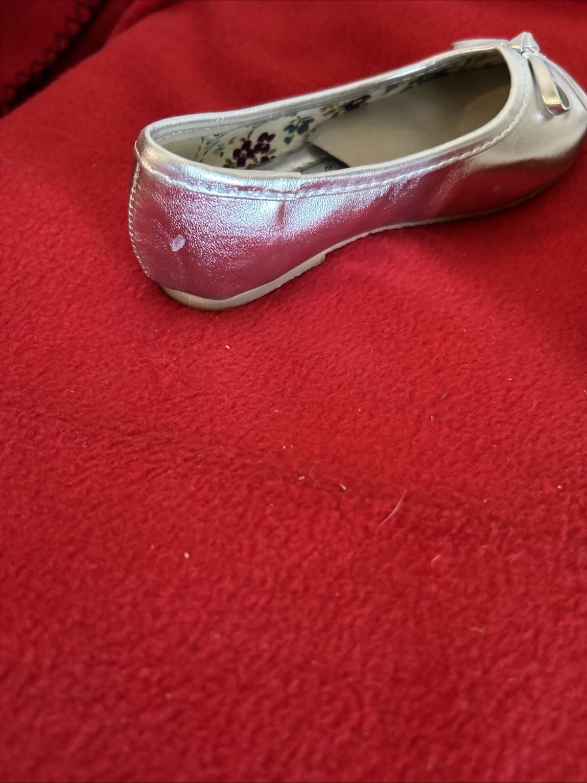 Little Girls Size 5 Silver Slip On New - Thumbnail 4