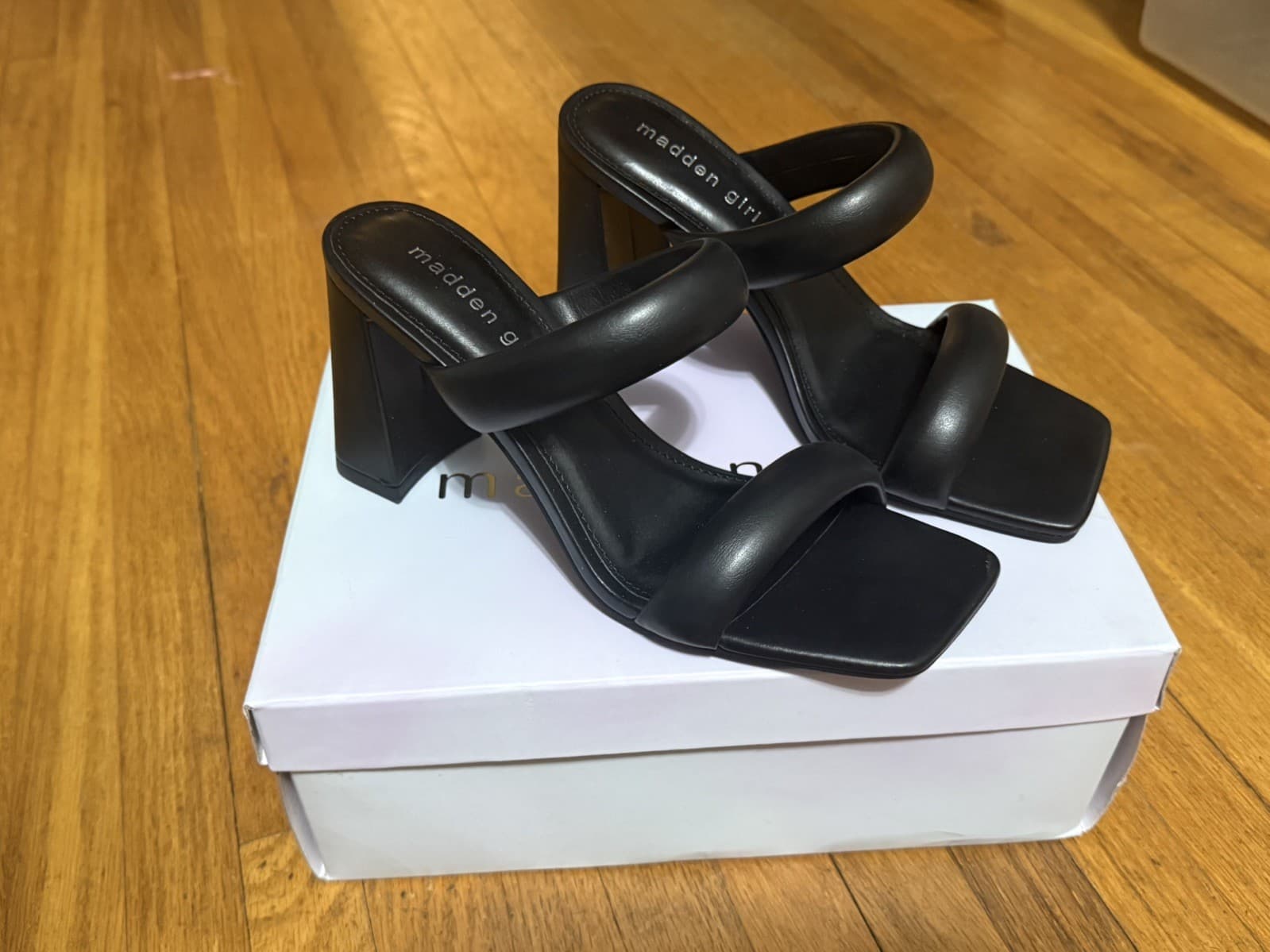 Madden Girl Women's Black Open Toe Strappy Sandal, Dress Block Heel Size 6.5 NIB - Thumbnail 5