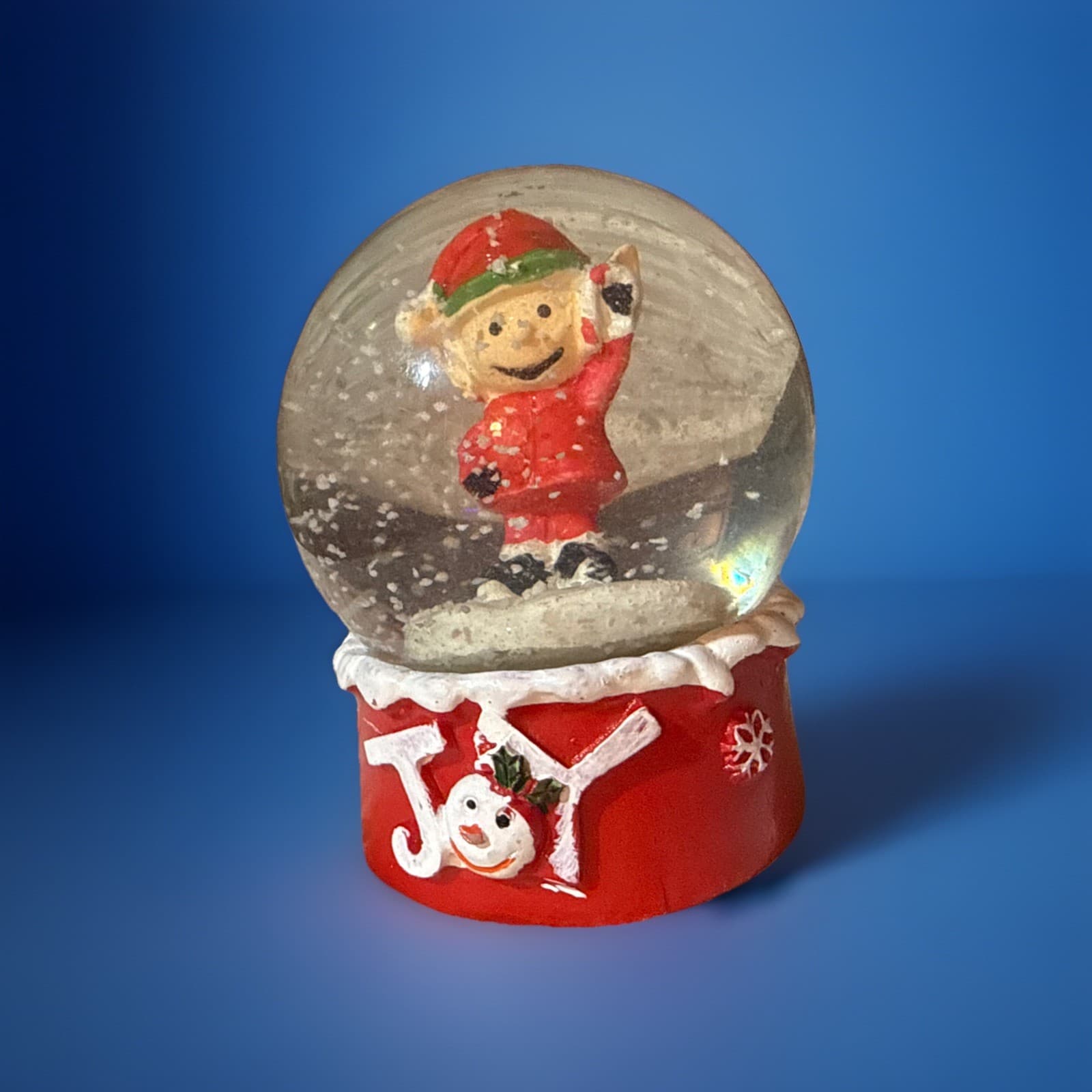 Vintage PEANUTS Charlie Brown JOY Snow Globe Pre-Owned - Thumbnail 2