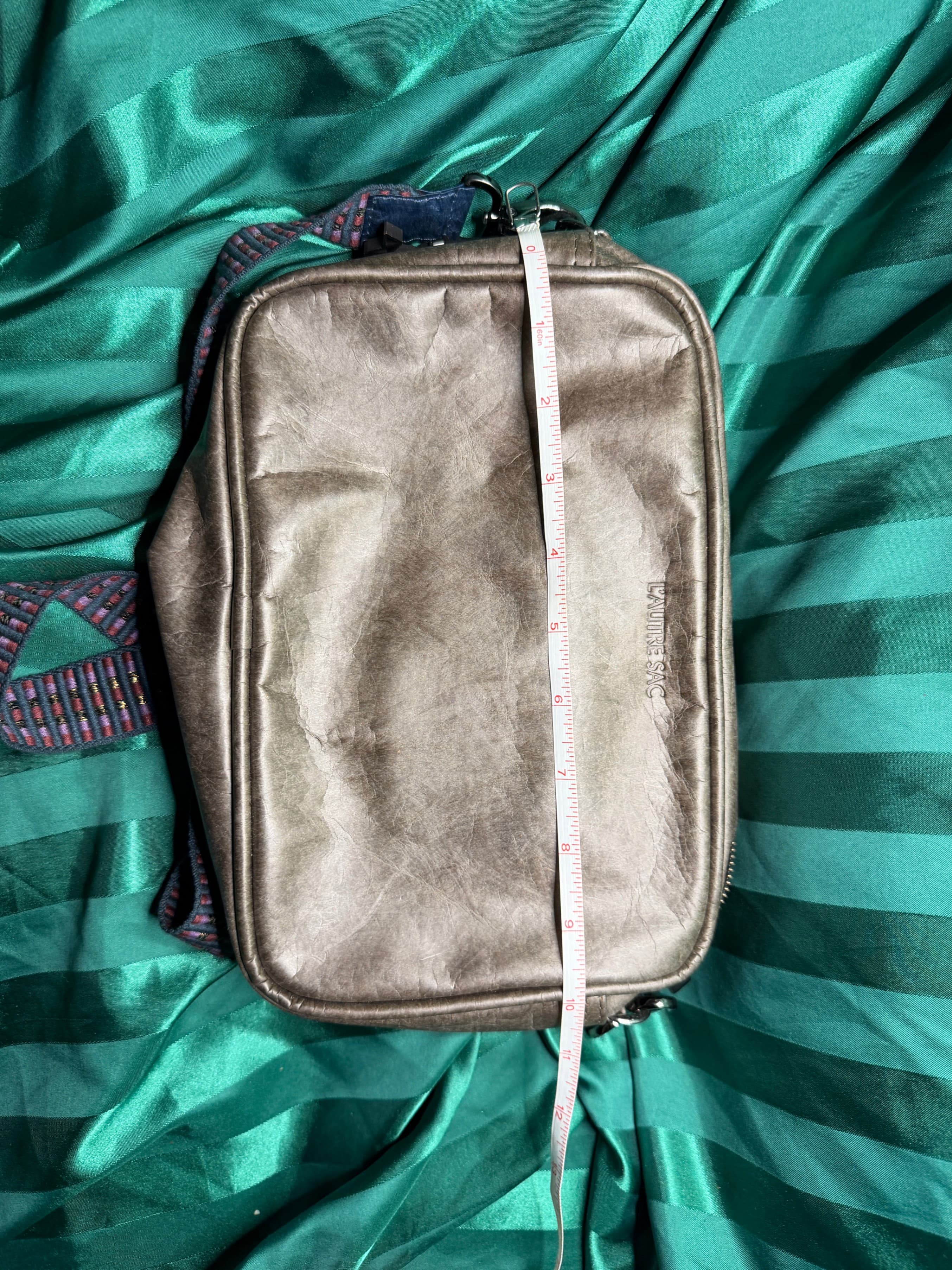 L'AUTRE SAC Crossbody Bag with Adjustable Strap - Thumbnail 4