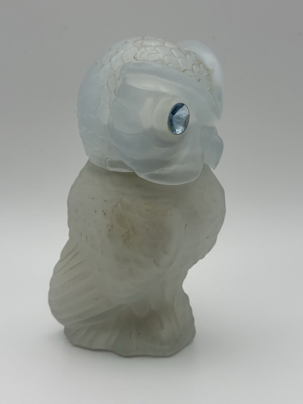 Avon Snow Owl Sonnet Powder Sachet Shaker Frosted Glass Crystal Eyes Vintage - Thumbnail 3