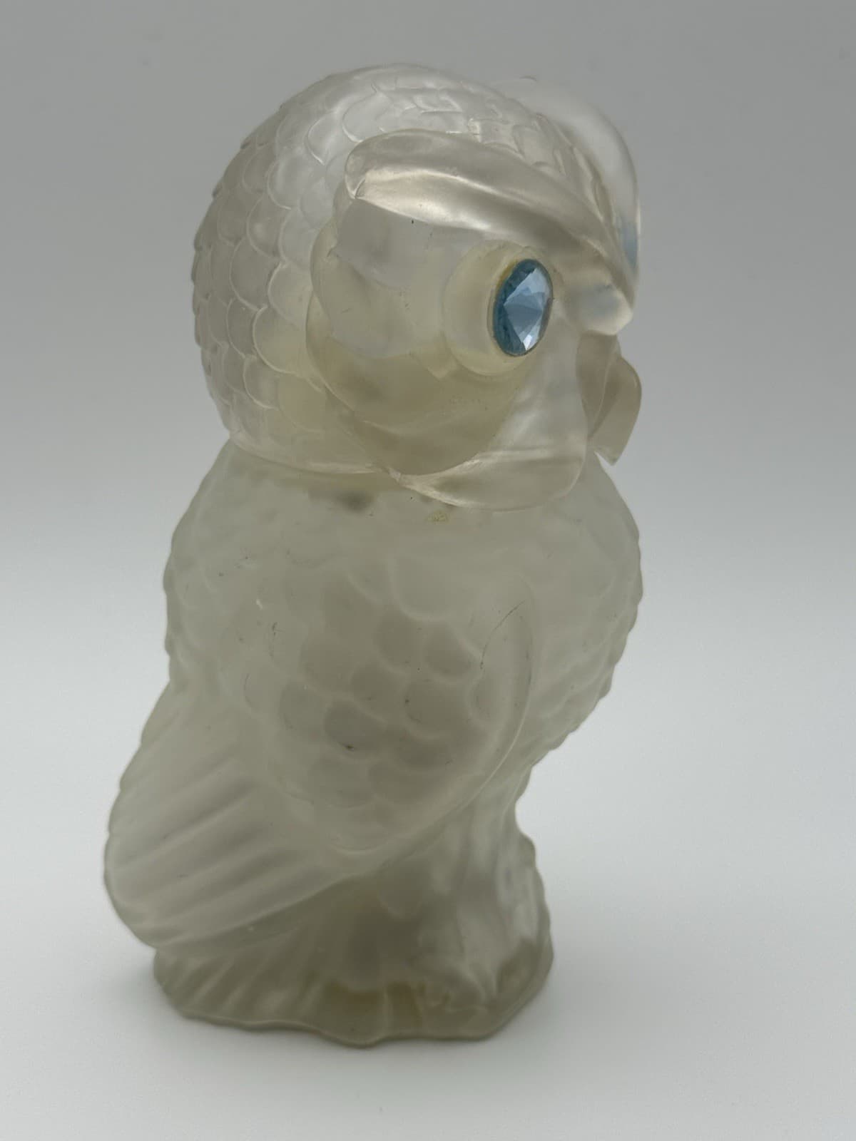 Avon Snow Owl Sonnet Powder Sachet Shaker Frosted Glass Crystal Eyes Vintage - Thumbnail 8