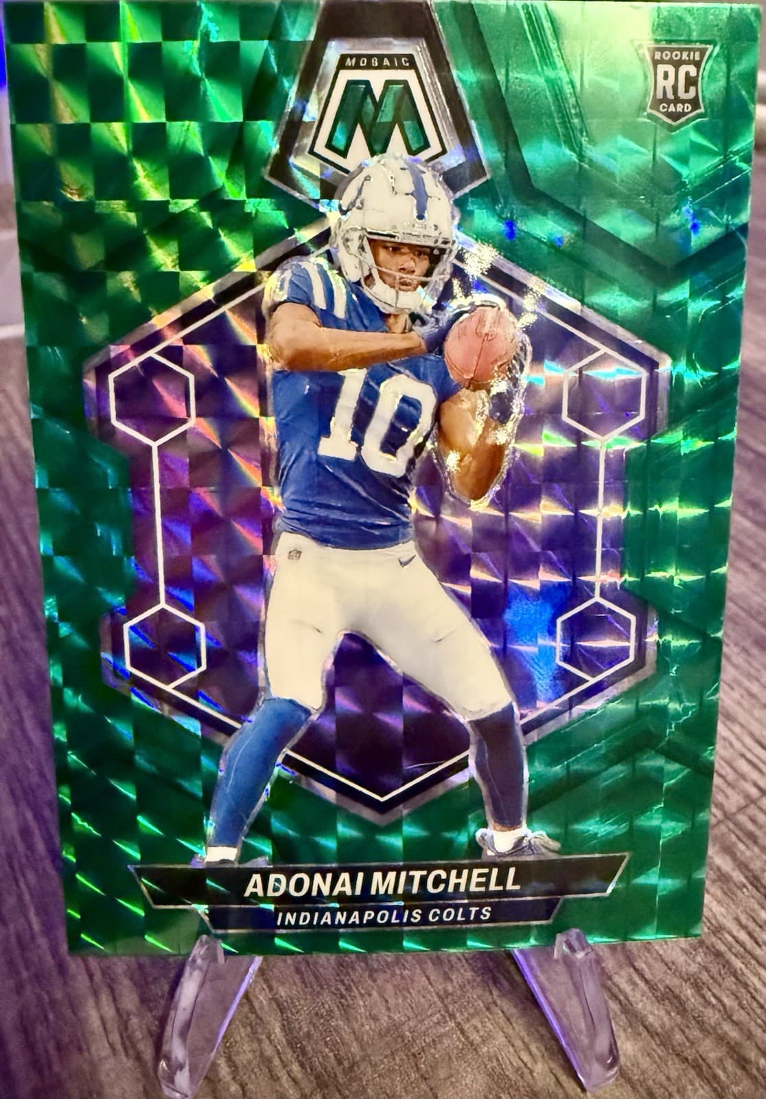 2024 Panini Mosaic ADONAI MITCHELL Rookie #350 Green Mosaic Prizm Colts - Thumbnail 3