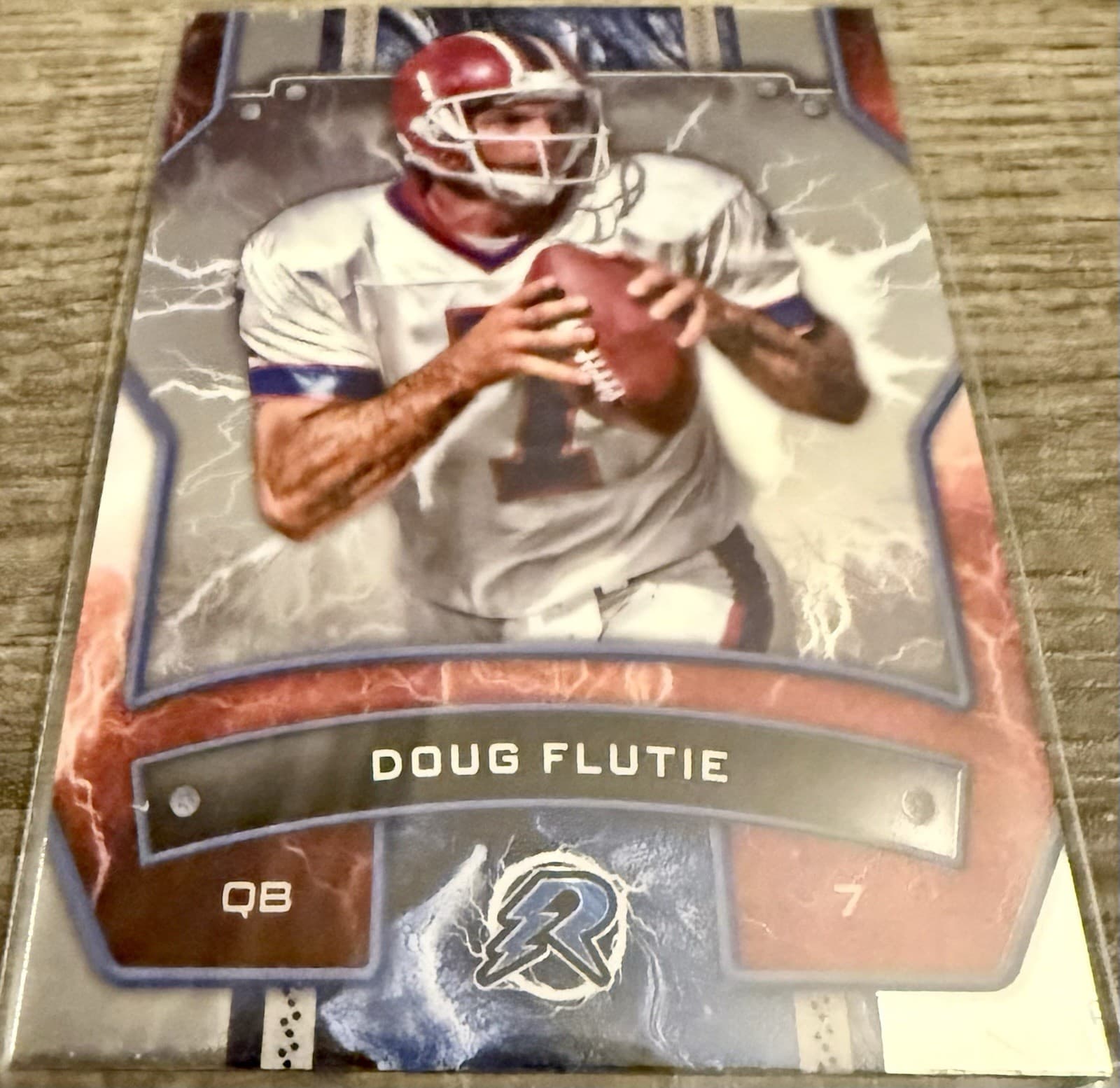 2024 Topps Resurgence - Doug Flutie #8 Refractor - Thumbnail 3