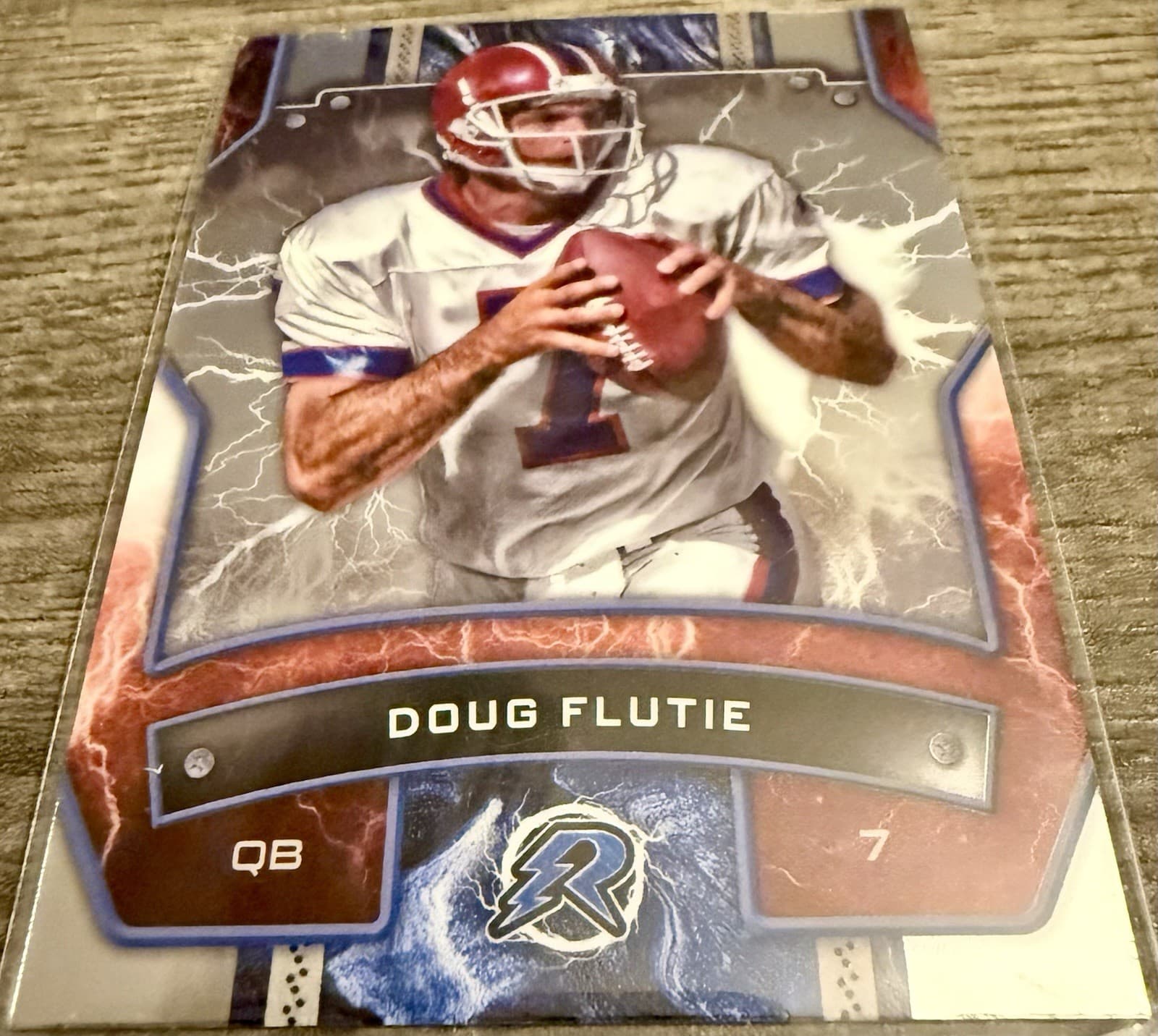 2024 Topps Resurgence - Doug Flutie #8 Refractor - Thumbnail 5