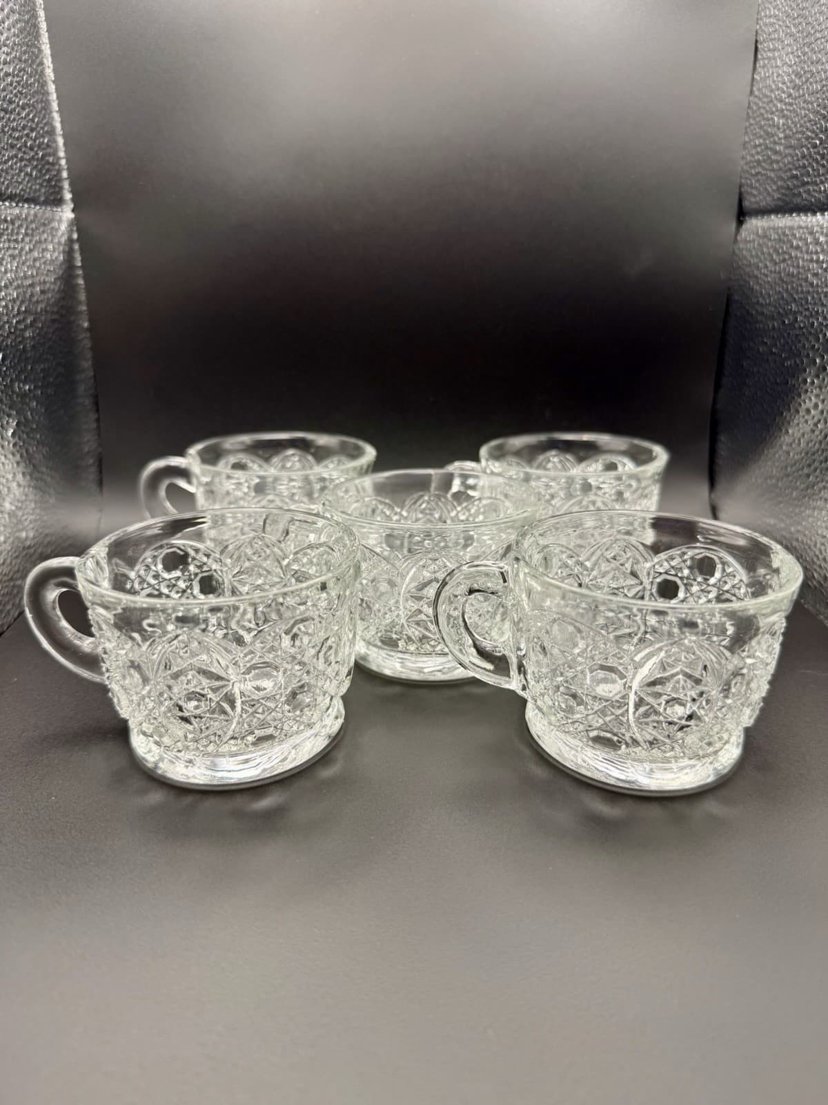 Vintage Set of 5 L E Smith Daisy/Button Punch Cups Clear Glass made In 1960’s - Thumbnail 8