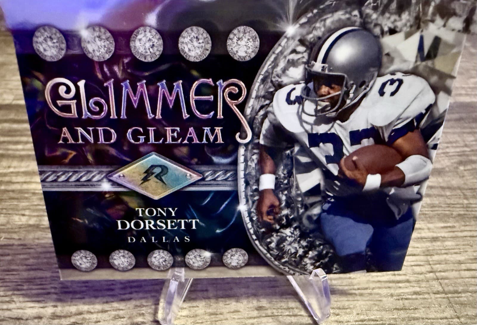2024 Topps Resurgence Glimmer and Gleam Tony Dorsett #GG-12 Refractor Cowboys - Thumbnail 3