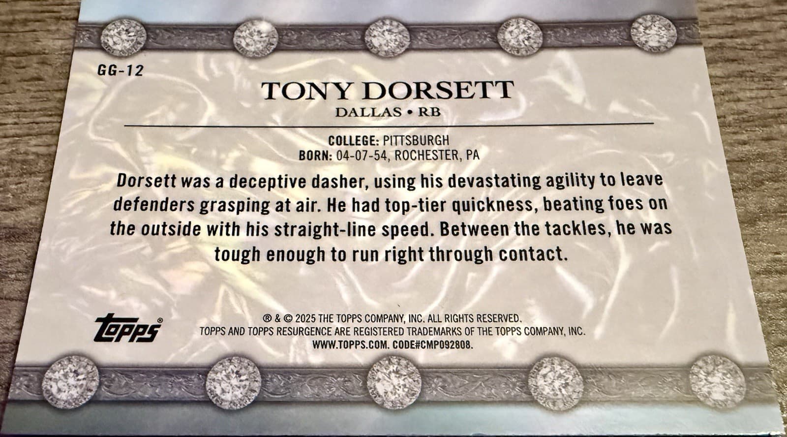 2024 Topps Resurgence Glimmer and Gleam Tony Dorsett #GG-12 Refractor Cowboys - Thumbnail 2