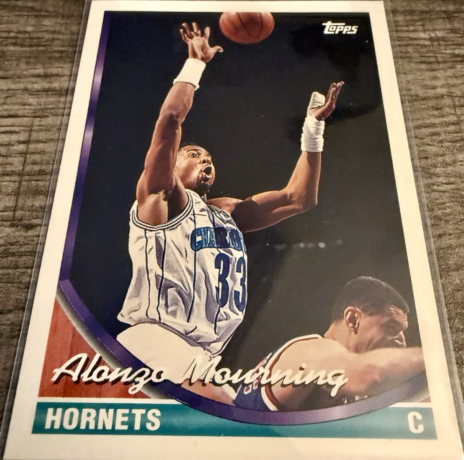 1993-94 Topps #170 Alonzo Mourning Gold Charlotte Hornets