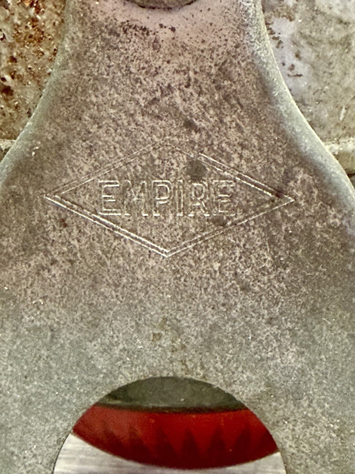 Vintage Empire Metal Ware Corp Railroad Lantern Handilite, Red Dome (Cracked) - Thumbnail 7