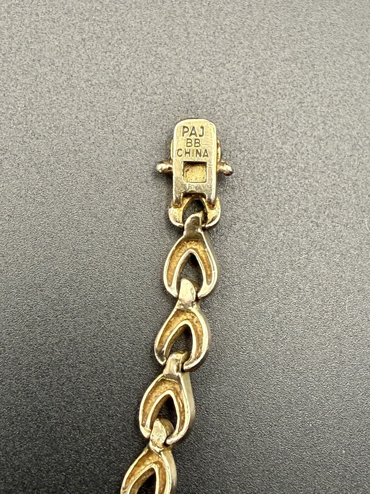 ​Vintage PAJ BB Gold & Silver Tone Plated Hugs & Kisses Link Bracelet 7" - Thumbnail 5