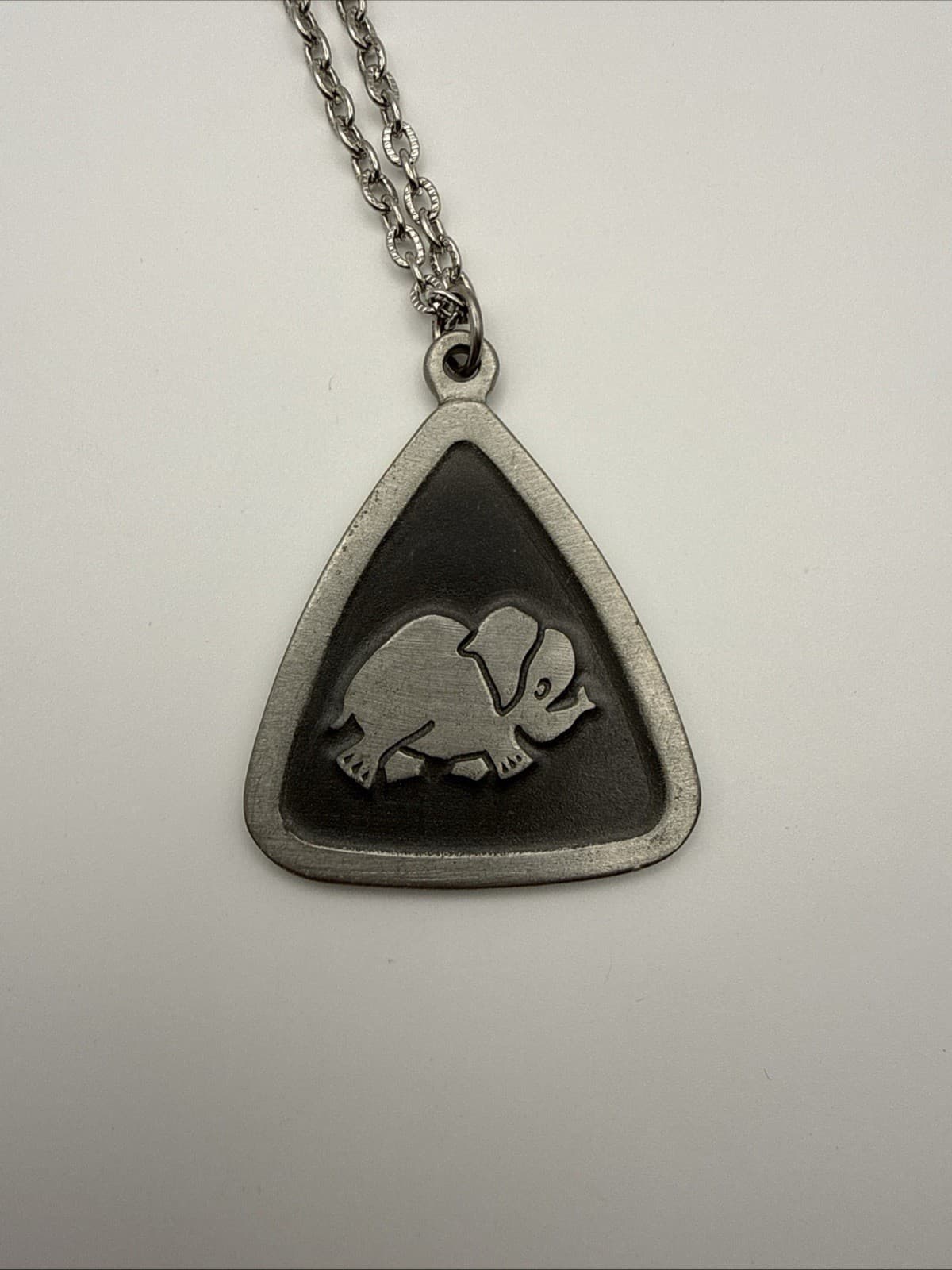 Vintage 1976 GUTMAN Pewter Elephant Pendant, 1970s Pewter Jewelry - Thumbnail 2