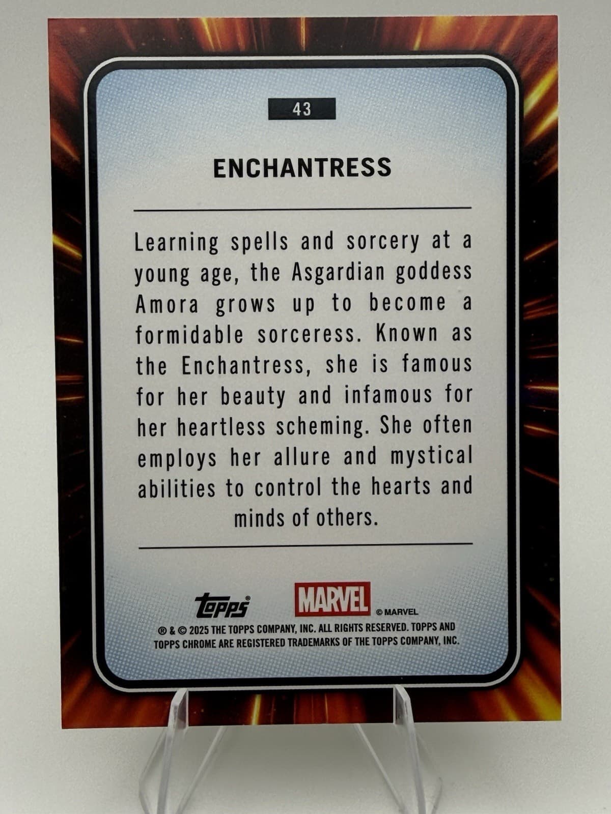 2025 Topps Chrome Marvel Enchantress Yellow Lava Refractor #43 - Thumbnail 2