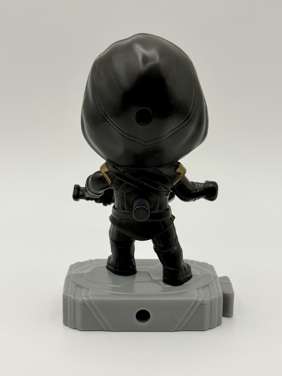 McDonald's Marvel Avengers End Game Happy Meal Toy #2 Ronin Hawkeye - Thumbnail 2