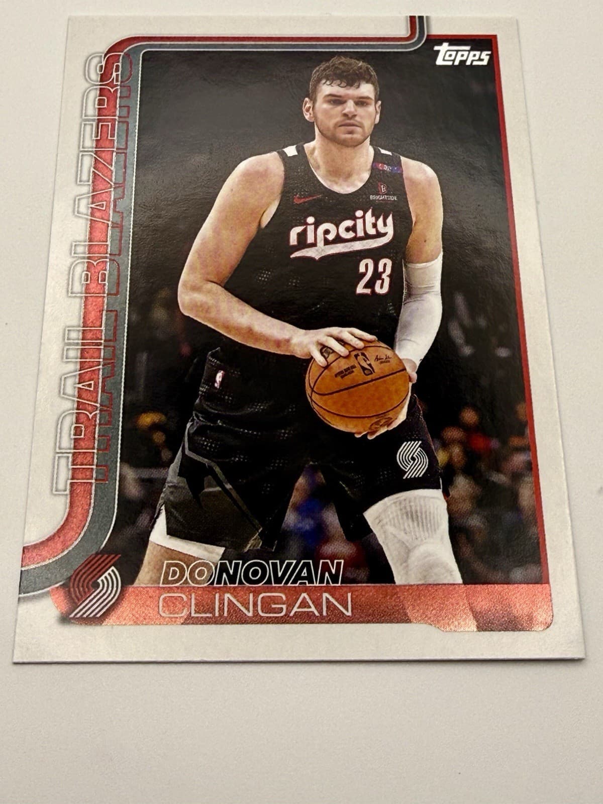 2025-26 Topps Flagship - Donovan Clingan #126 - Thumbnail 3