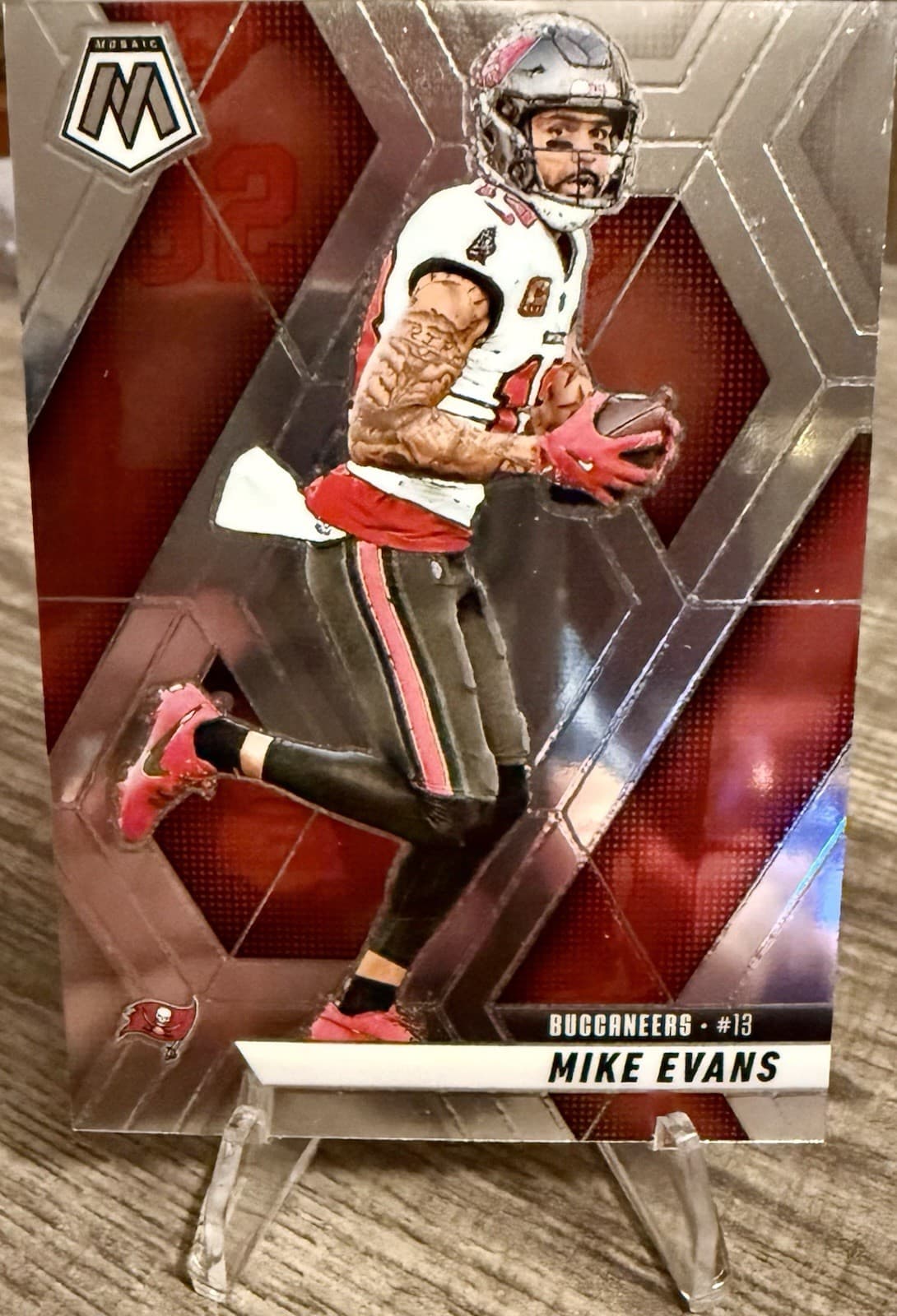 2025 Panini Mosaic Football #192 Mike Evans - Tampa Bay Buccaneers - Thumbnail 3