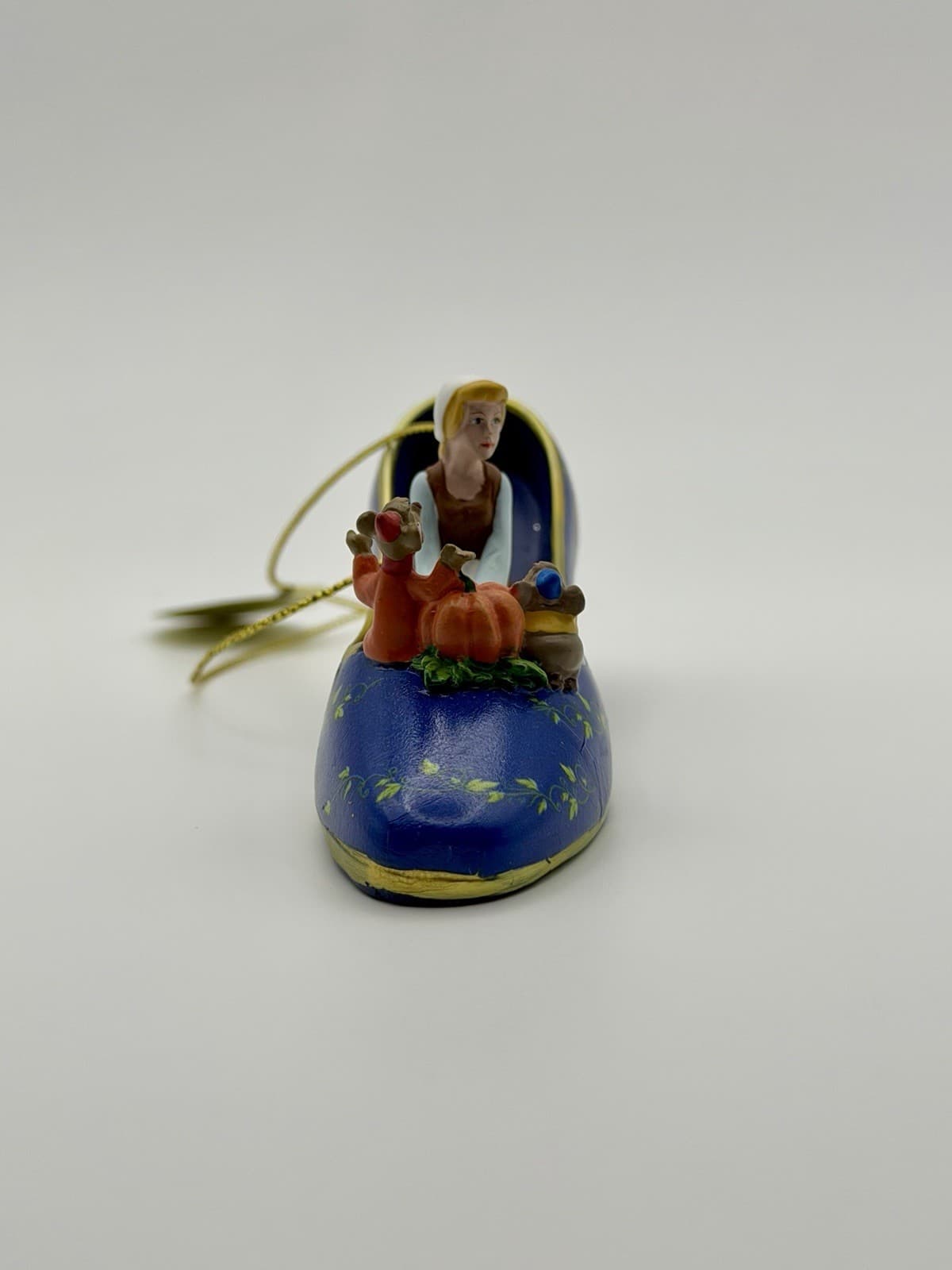 Bradford Exchange Disney Cinderella Once Upon A Slipper Shoe Ornament WT - Thumbnail 2