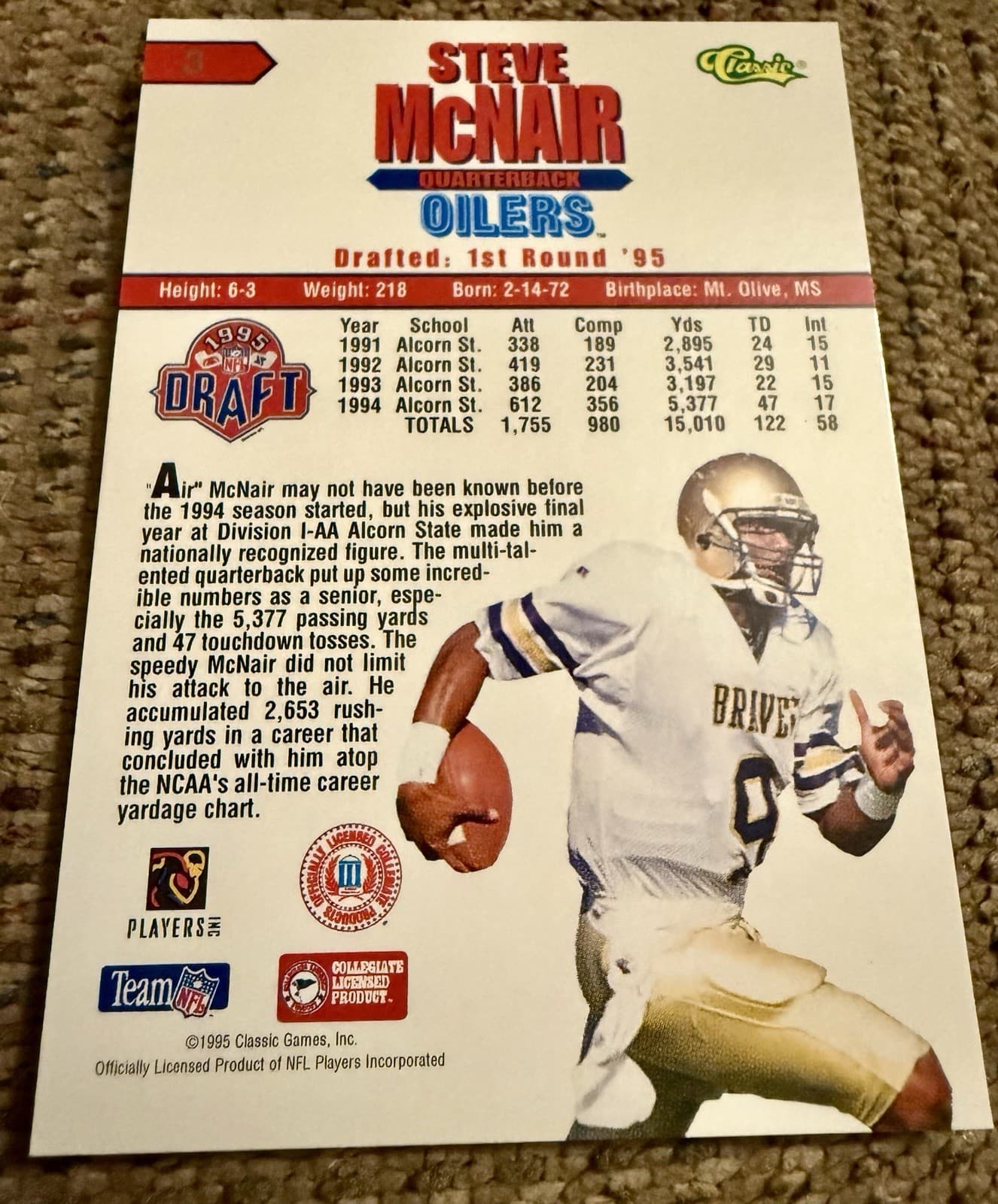 1995 Classic NFL Draft - Steve McNair #3 (RC) - Thumbnail 2
