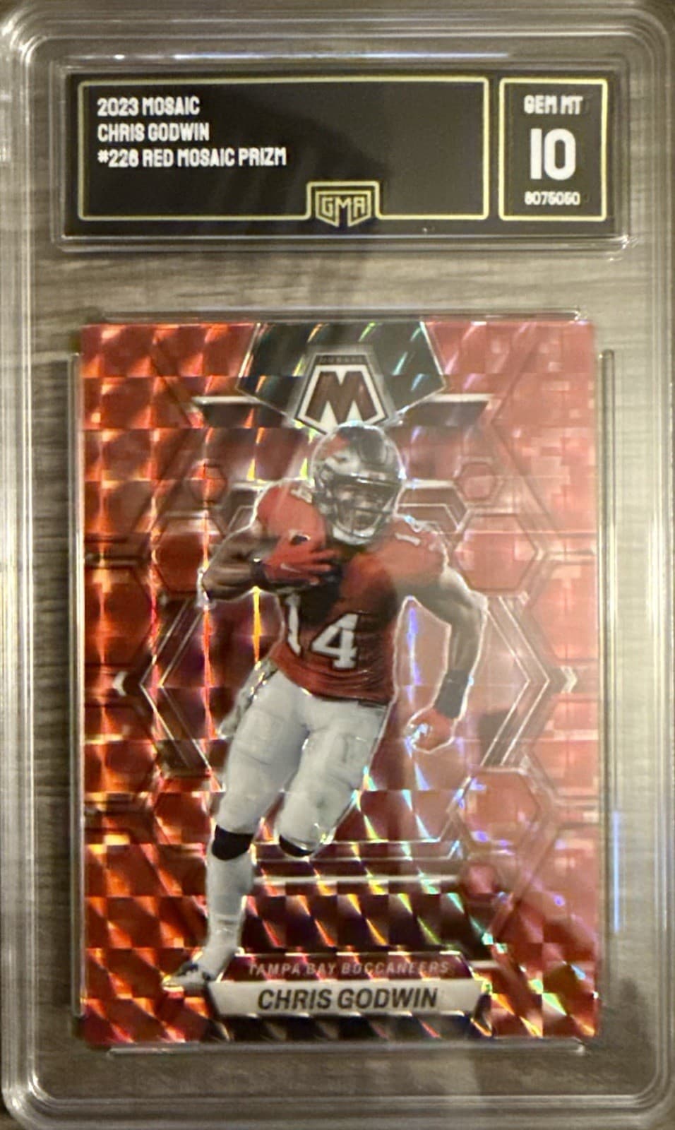 2023 Panini Mosaic Chris Godwin #228 Red Mosaic Prizm GMA 10 Gem Mint - Thumbnail 3