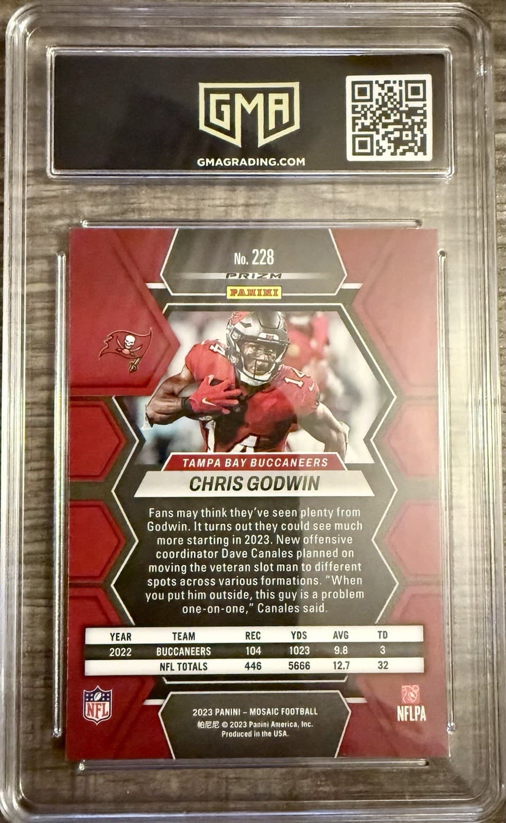 2023 Panini Mosaic Chris Godwin #228 Red Mosaic Prizm GMA 10 Gem Mint - Thumbnail 4