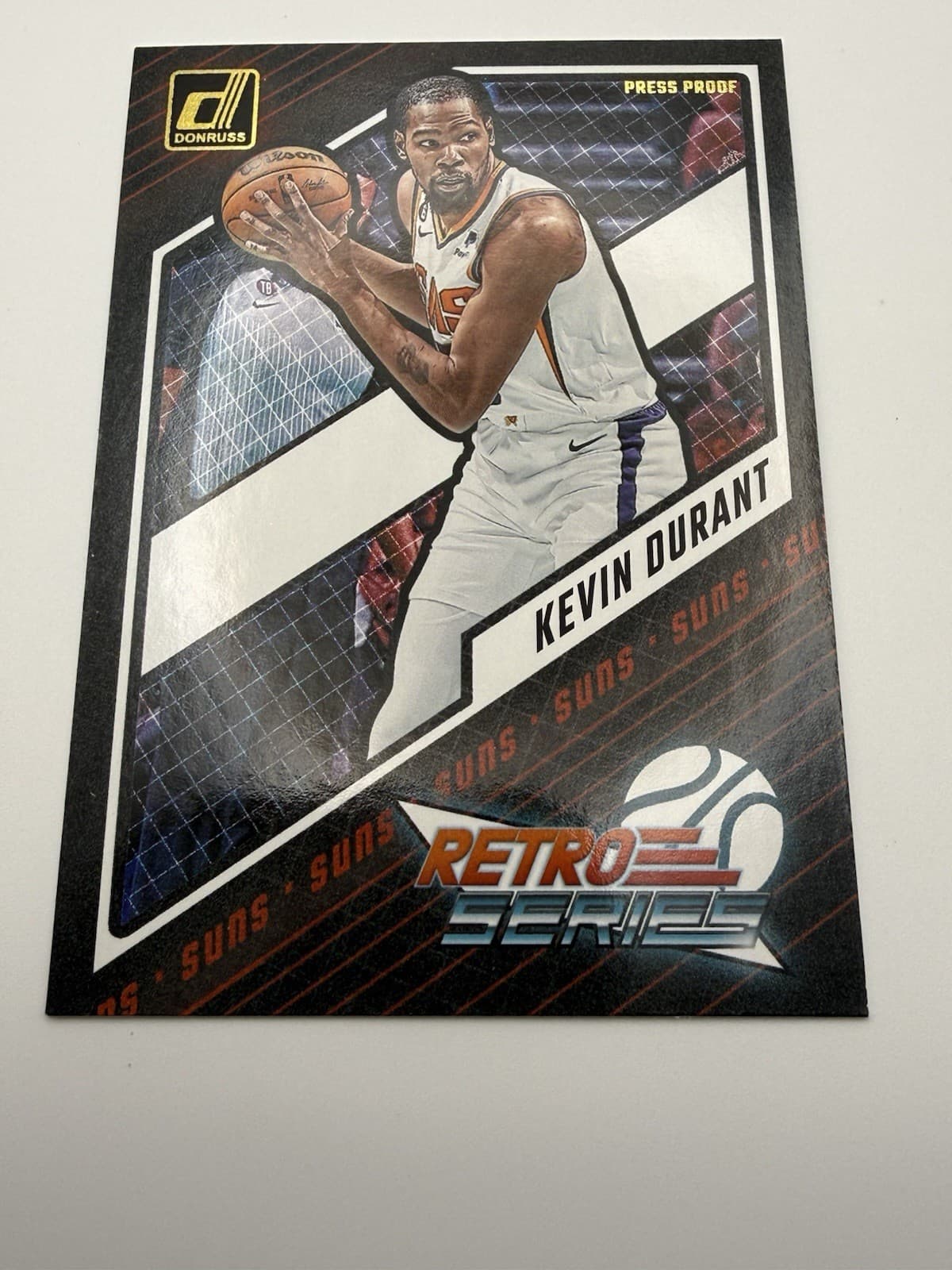 2023-24 Donruss Kevin Durant Retro Series Insert Gold Press Proof #25 Suns