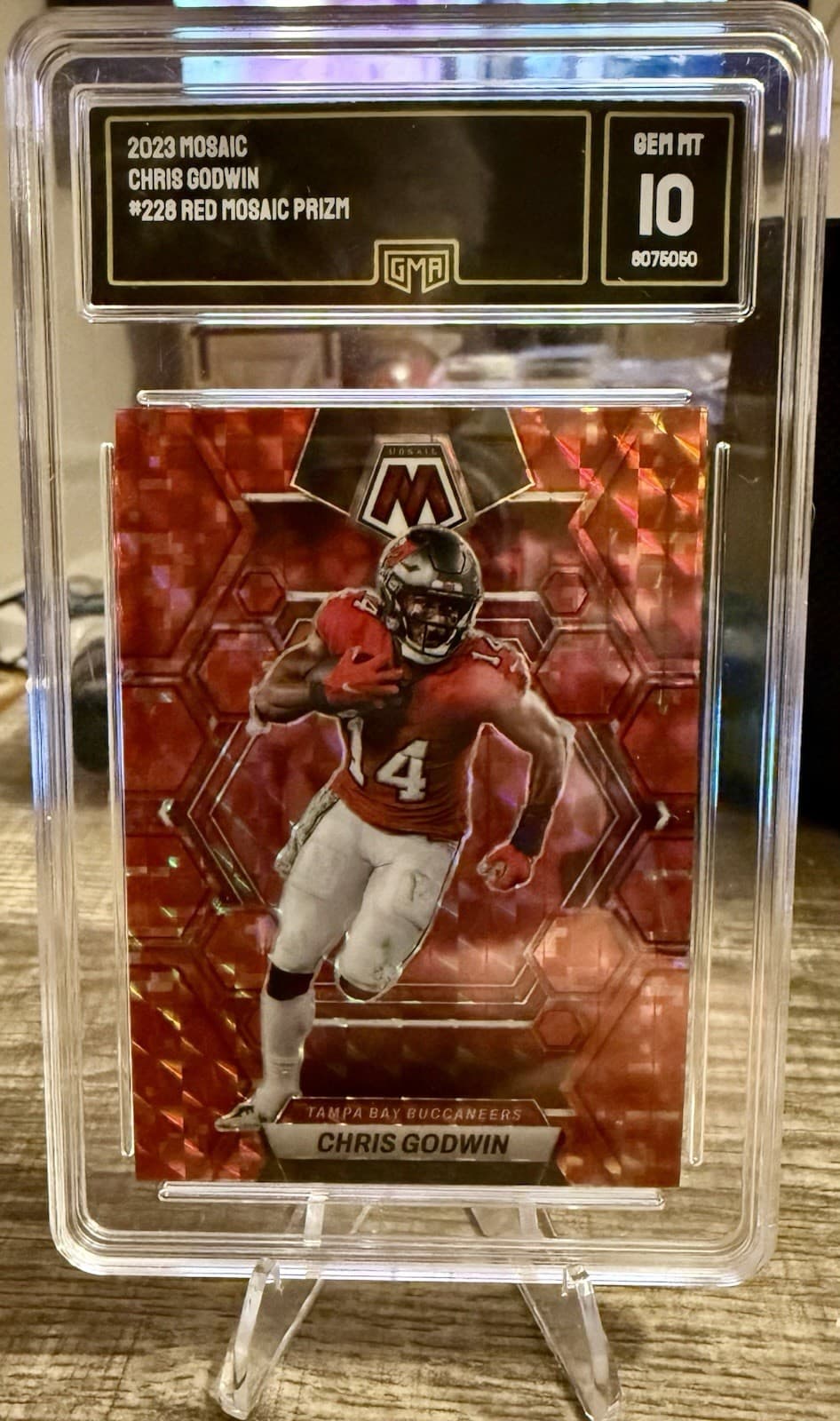 2023 Panini Mosaic Chris Godwin #228 Red Mosaic Prizm GMA 10 Gem Mint - Thumbnail 5