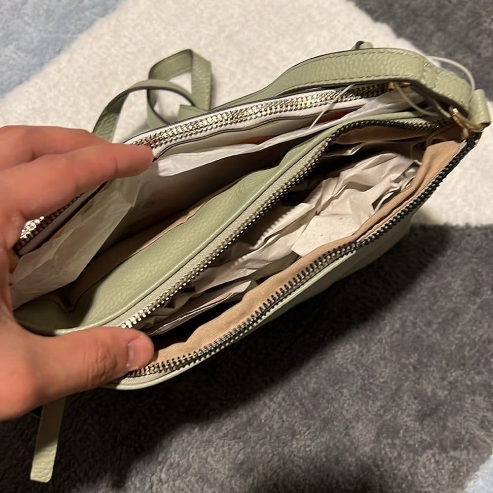 Nanette Lepore Green Crossbody Bag with Minimalist Design - Thumbnail 4