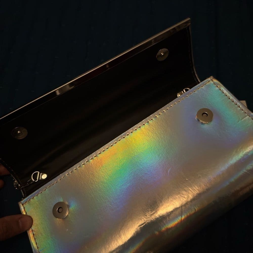 Holographic Silver Clutch Bag - Thumbnail 3