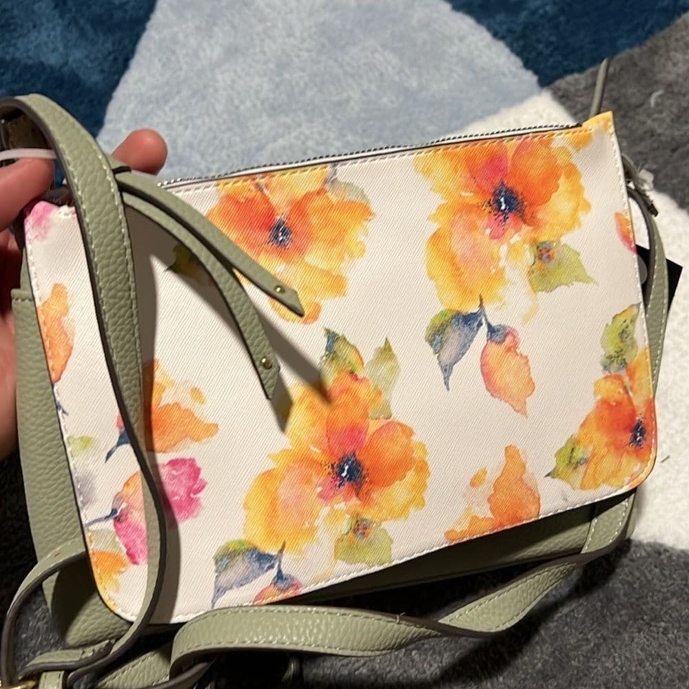 Nanette Lepore Green Crossbody Bag with Minimalist Design - Thumbnail 2