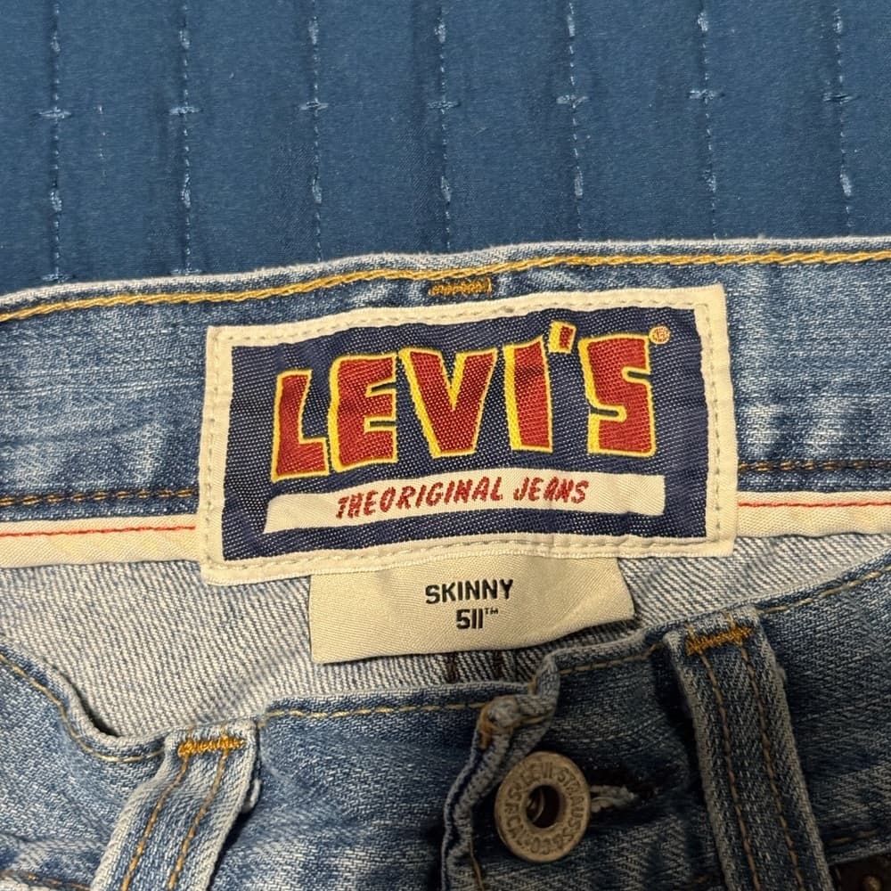 Levi's Classic Blue Denim Cut-Off Shorts‎ - Thumbnail 2