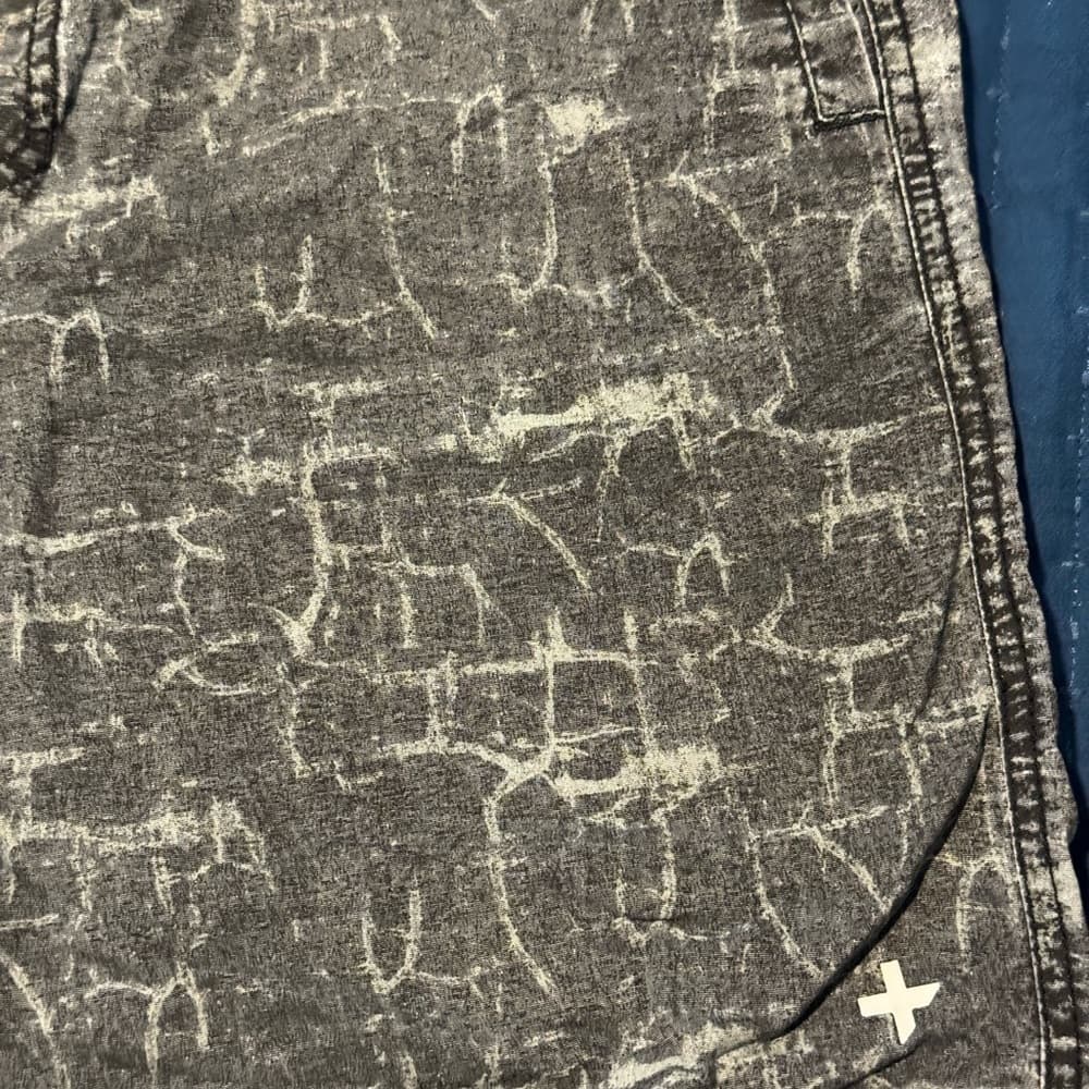 Tavik Gray Jean Shorts‎ with Geometric Pattern - Thumbnail 2