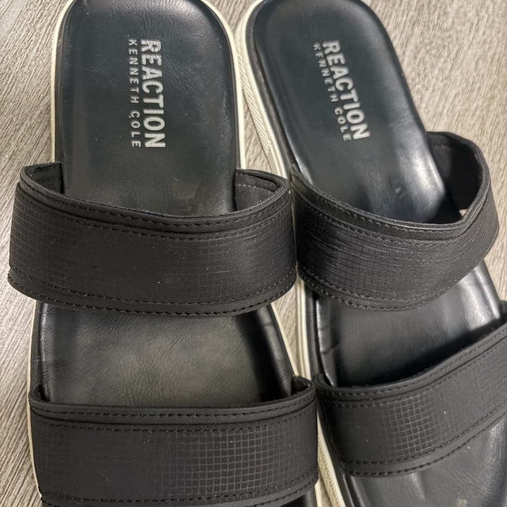 Kenneth Cole Reaction Black Double Strap Slides - Thumbnail 2