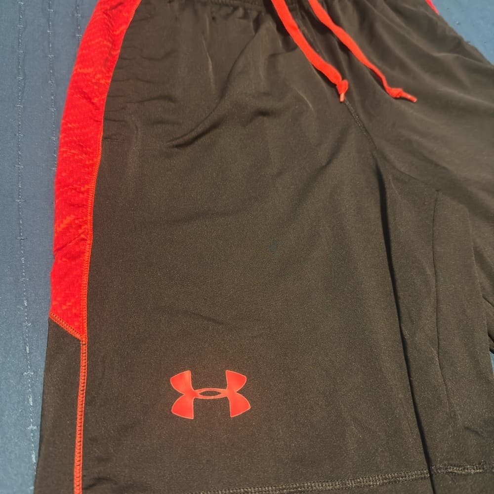 Under Armour Red and Black Athletic Shorts‎ - Thumbnail 2