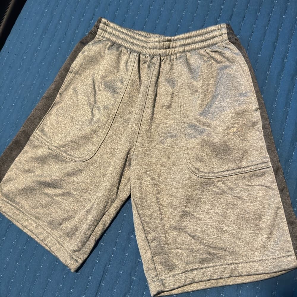 Santa‎ Cruz Skateboards Gray Athletic Shorts Elastic Waistband