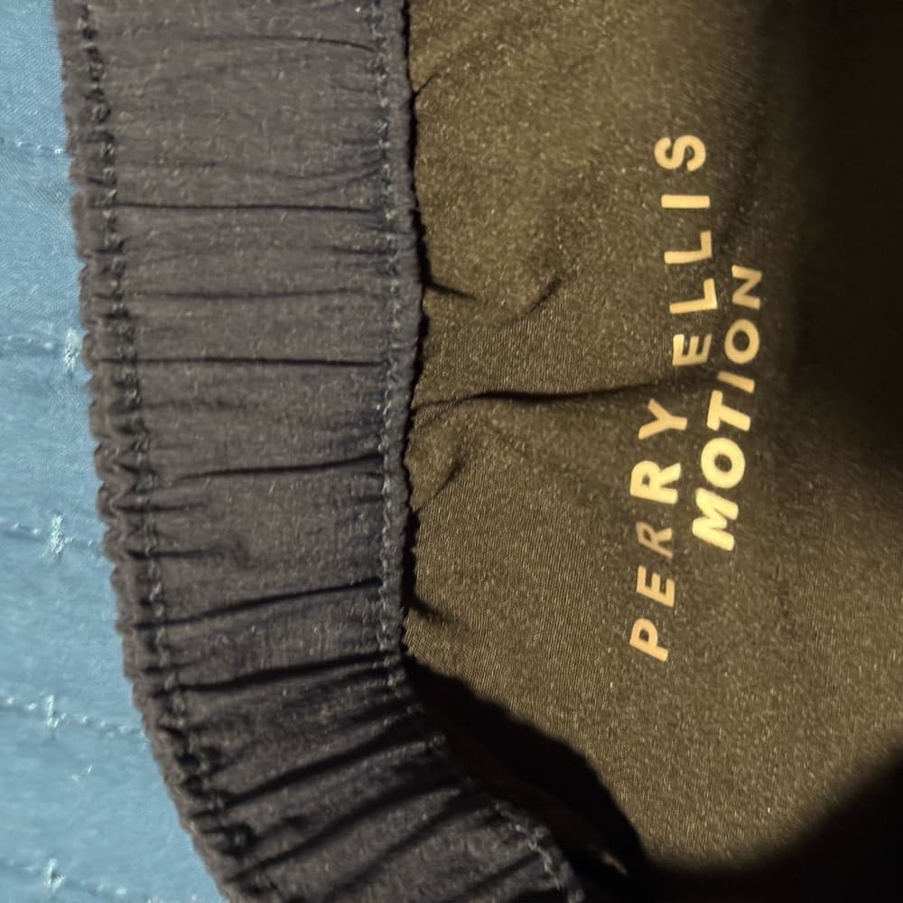 Perry‎ Ellis Brown Athletic Shorts with Adjustable Waist - Thumbnail 4