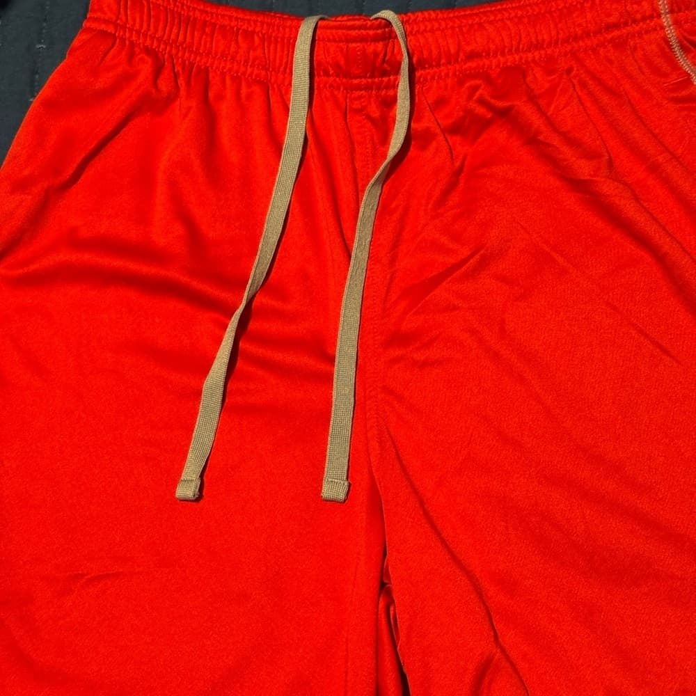 Under Armour Red Athletic Shorts Lightweight Performance - Thumbnail 3