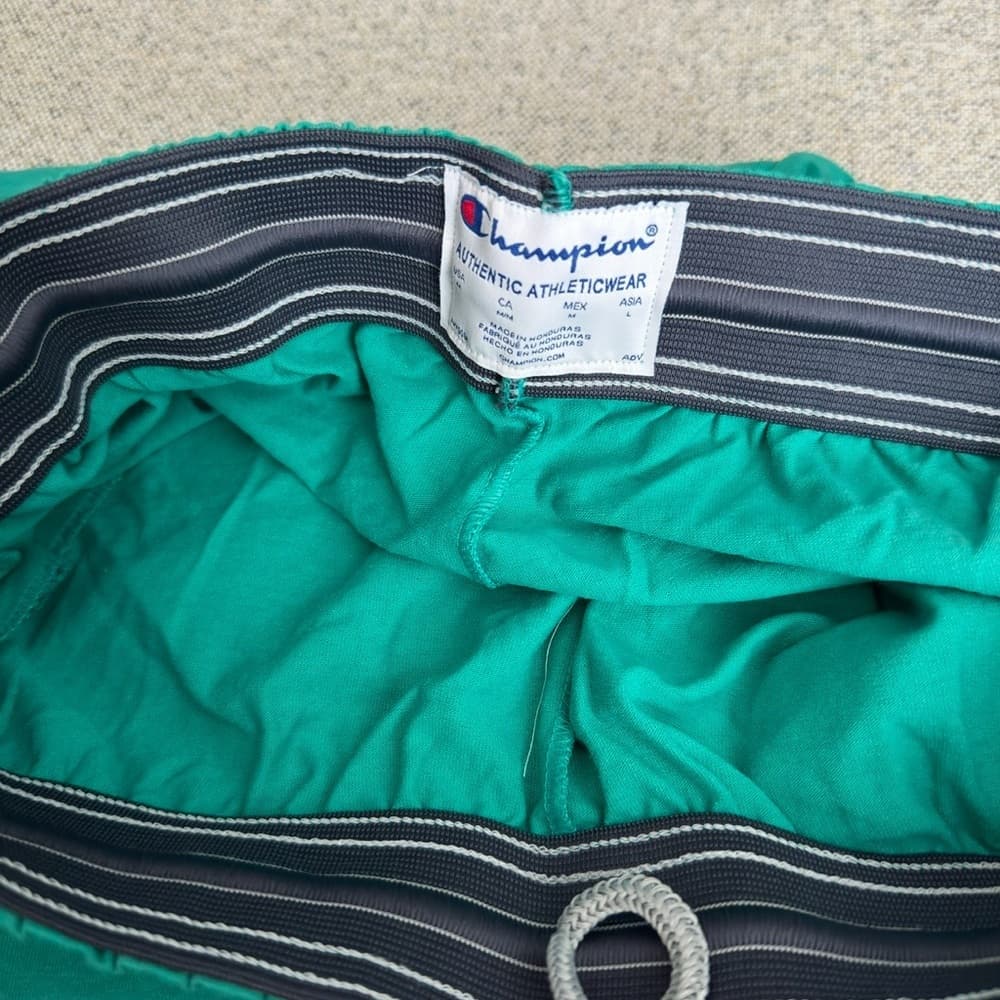 Champion Green‎ Athletic Shorts Lightweight Elastic Waist - Thumbnail 2