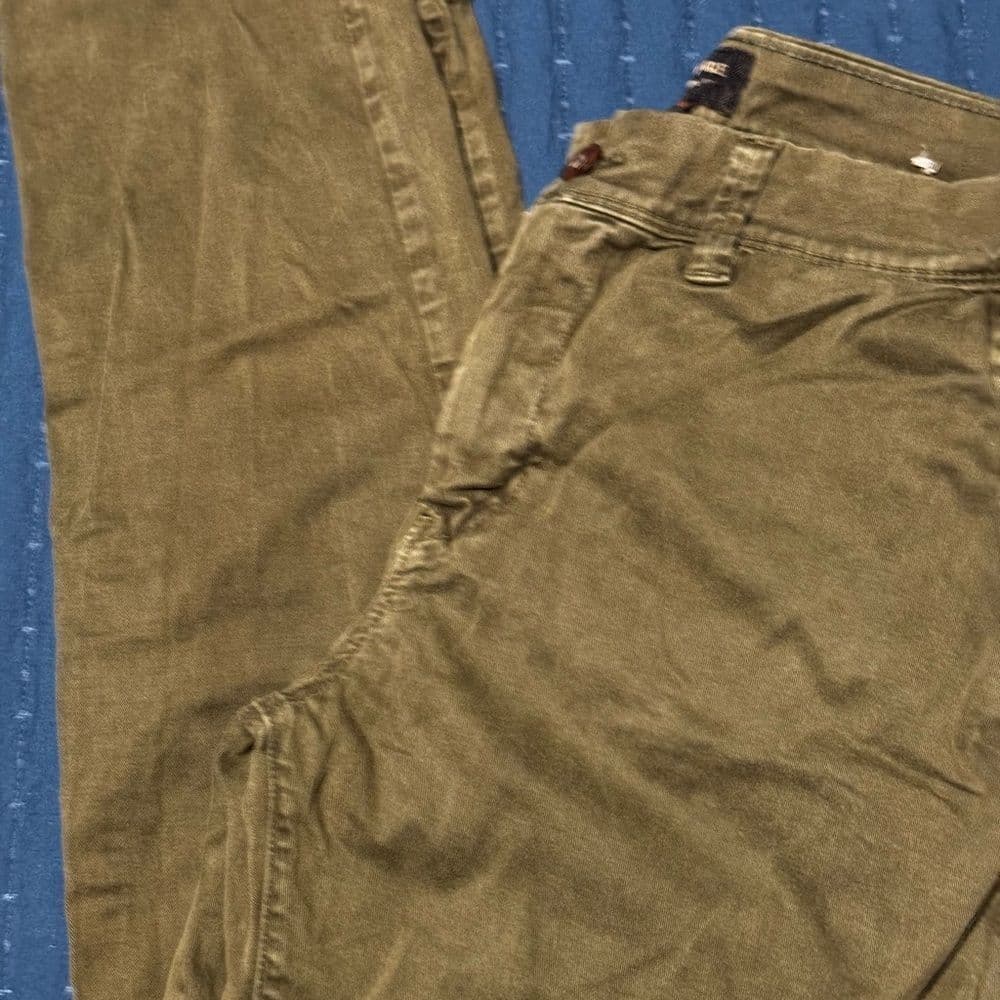 American Eagle Outfitters Olive Chinos Classic Style - Thumbnail 4