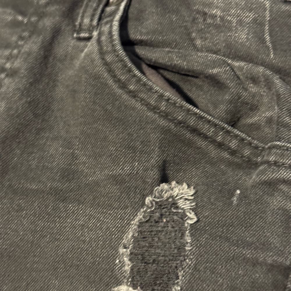 H&M Black Slim Jeans with Vintage Faded Look - Thumbnail 2