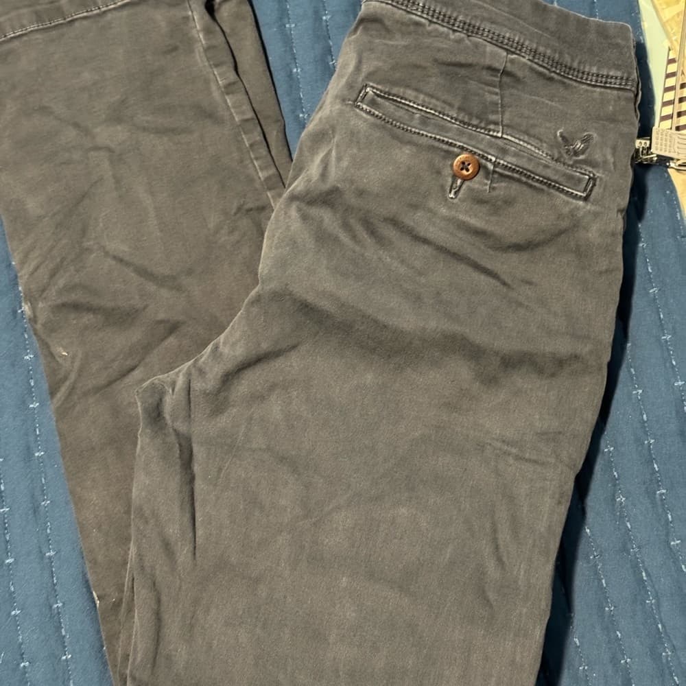 American Eagle Outfitters Gray Chinos Versatile Style - Thumbnail 3