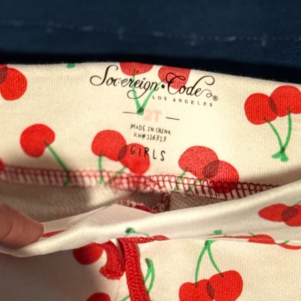 Sovereign Code Cherry Patterned Shorts - Thumbnail 4
