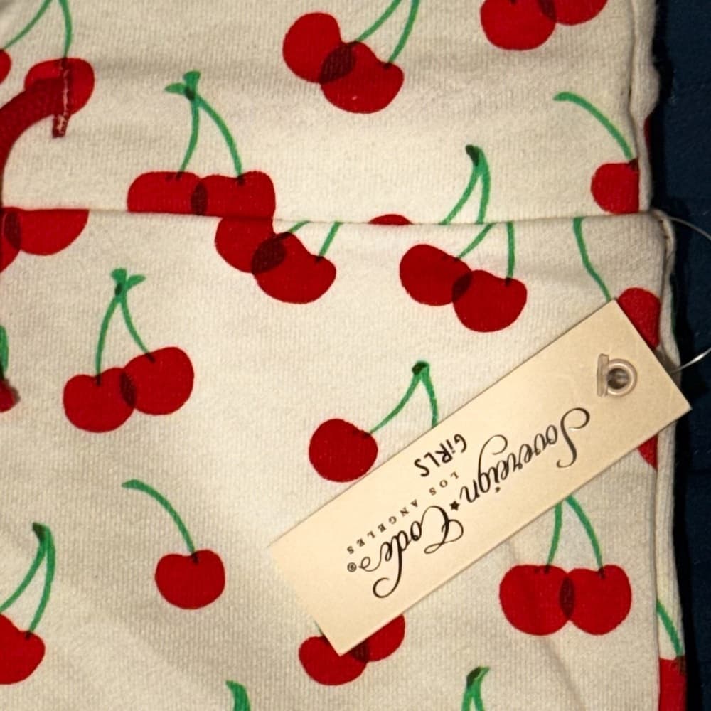 Sovereign Code Cherry Patterned Shorts - Thumbnail 2