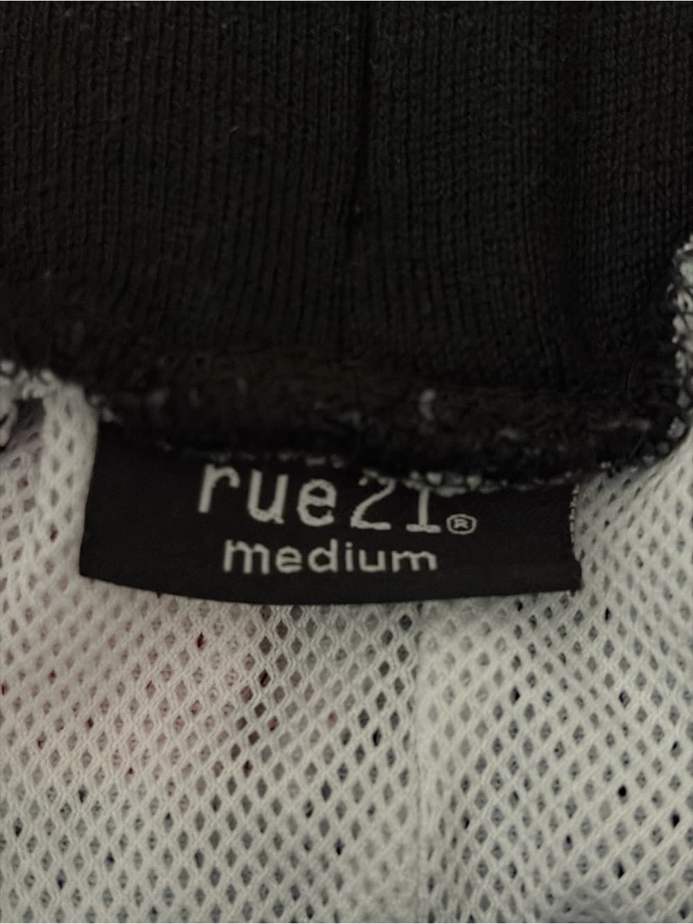 Rue21 Floral Black & White Mesh Lined Top - Medium - Thumbnail 4