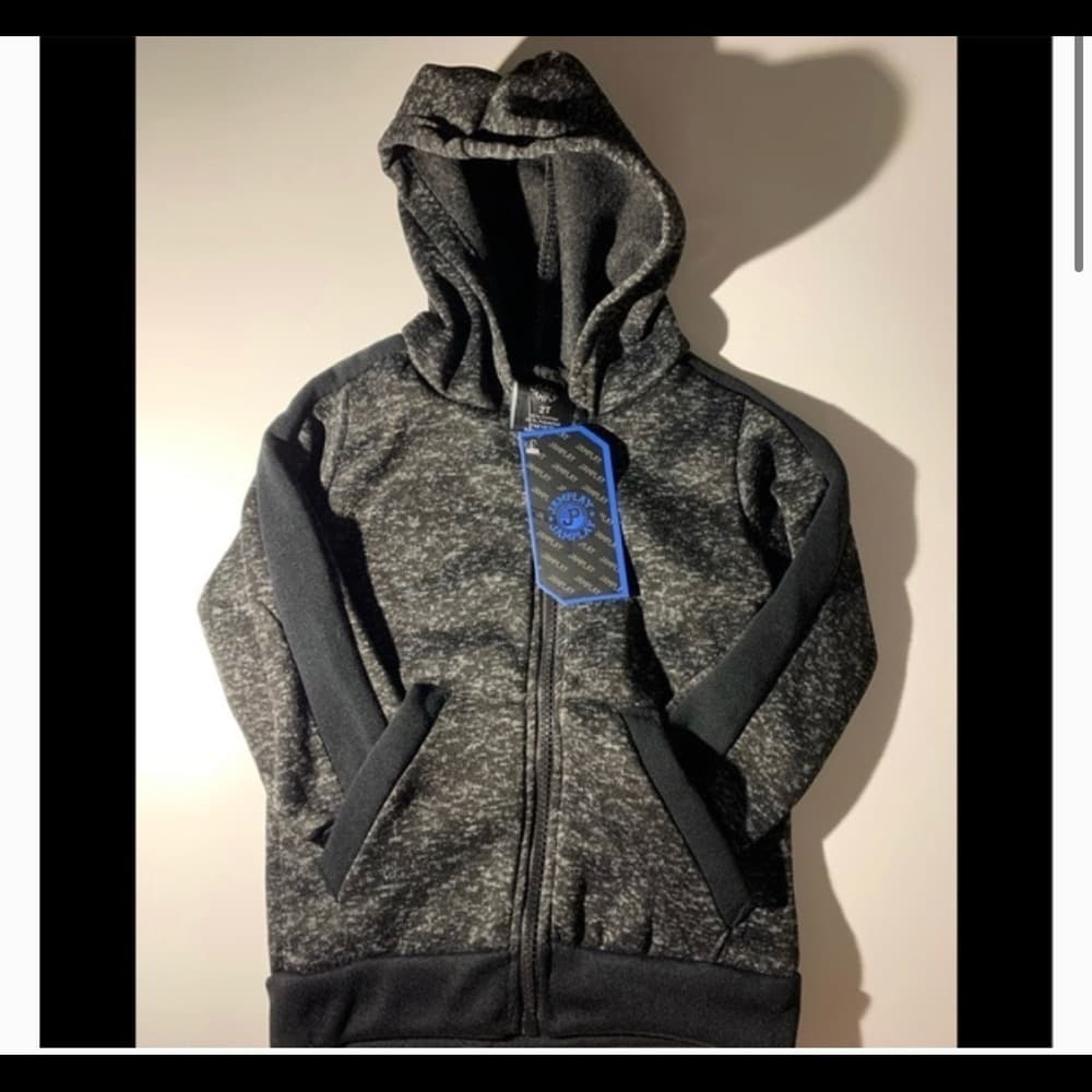 Boys gray hoodie‎