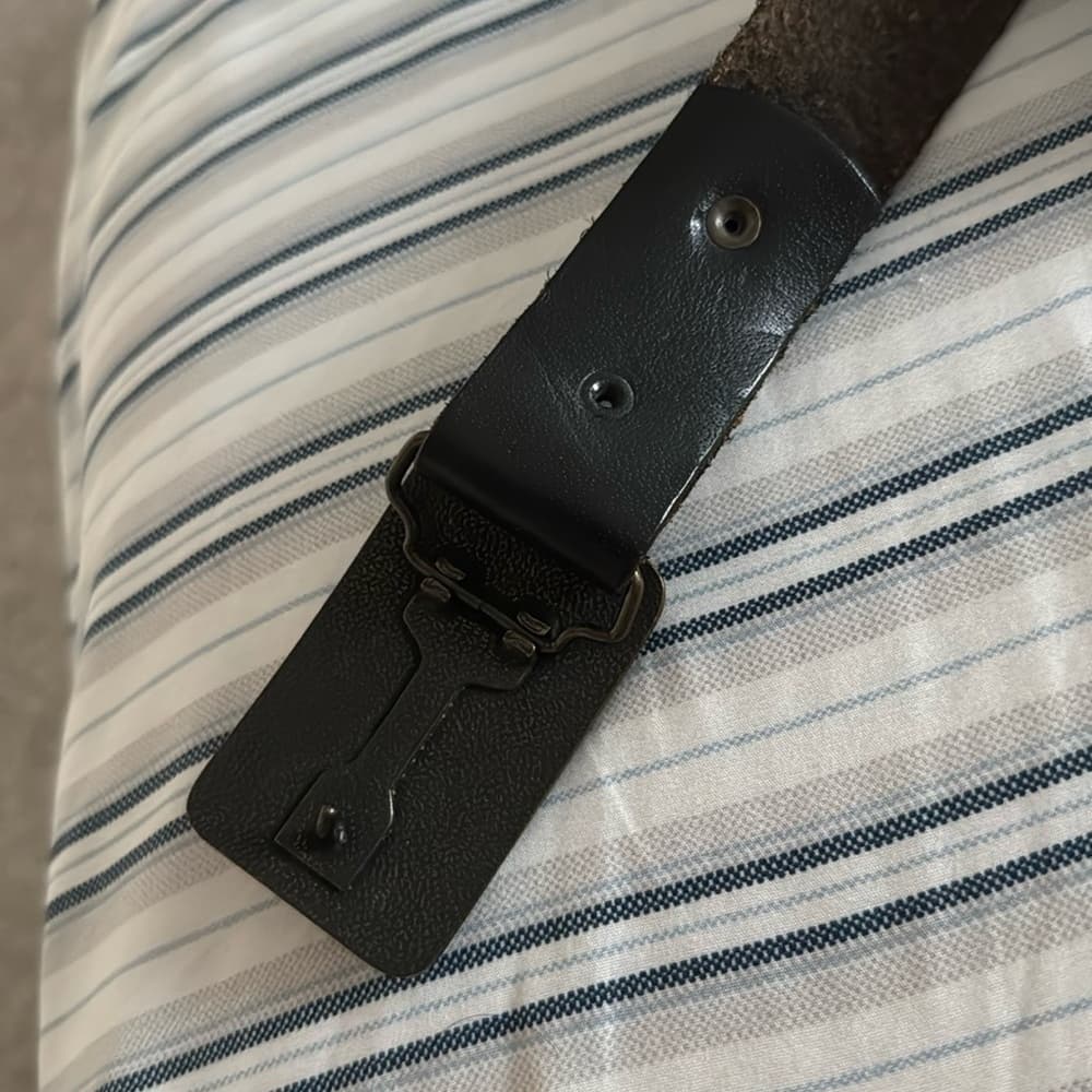 Sleek‎ Black Belt with Rectangular Buckle - Thumbnail 4